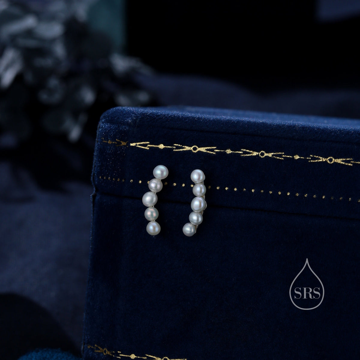 Genuine Freshwater Pearl Curved Bar Earrings in Sterling Silver, Delicate Keshi Pearl Bar Earrings, Pearl Smile Stud Earrings