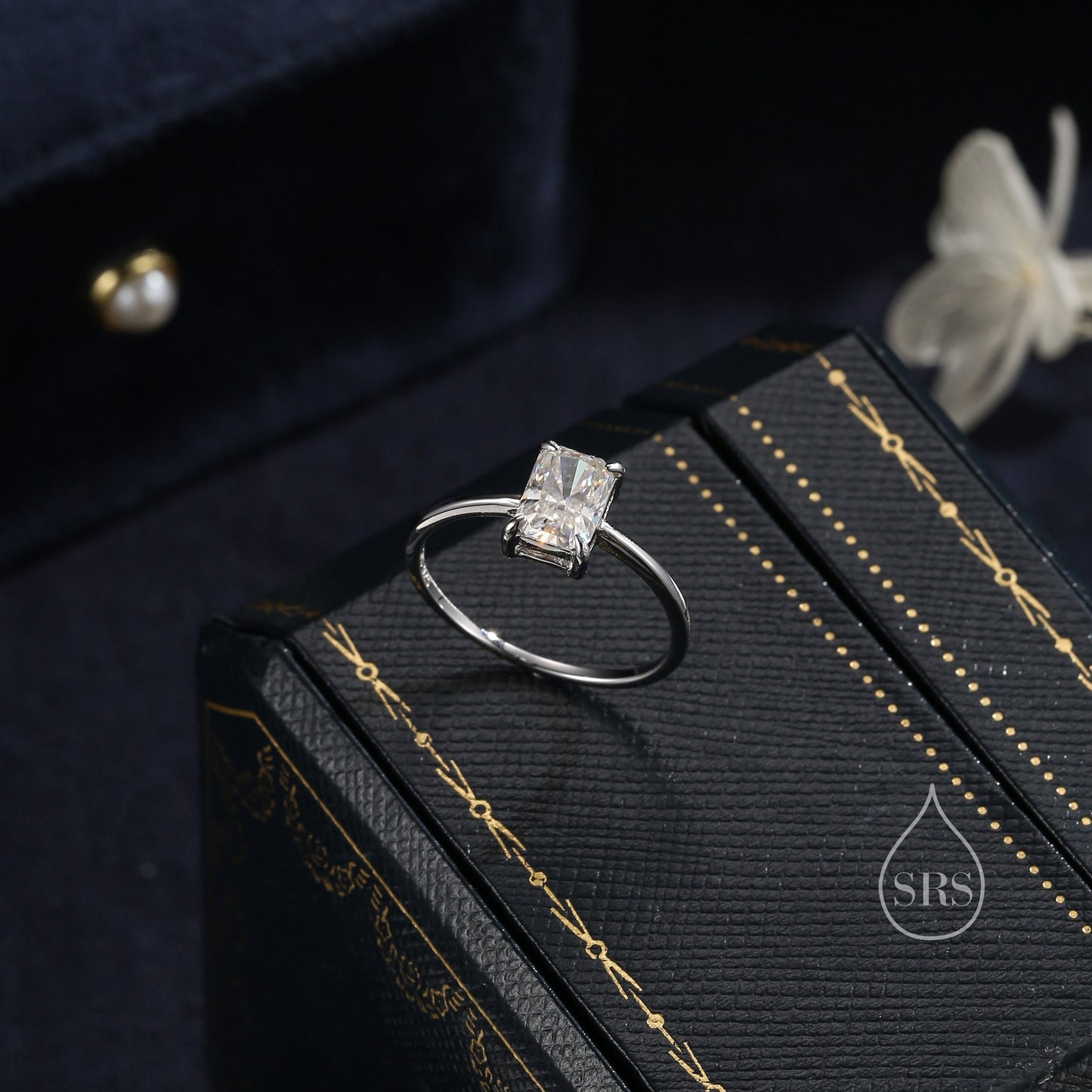 1 Carat Emerald Cut Moissanite Diamond Classic Single Stone Engagement Ring in Sterling Silver, Genuine Moissanite Baguette Ring, US 5-8