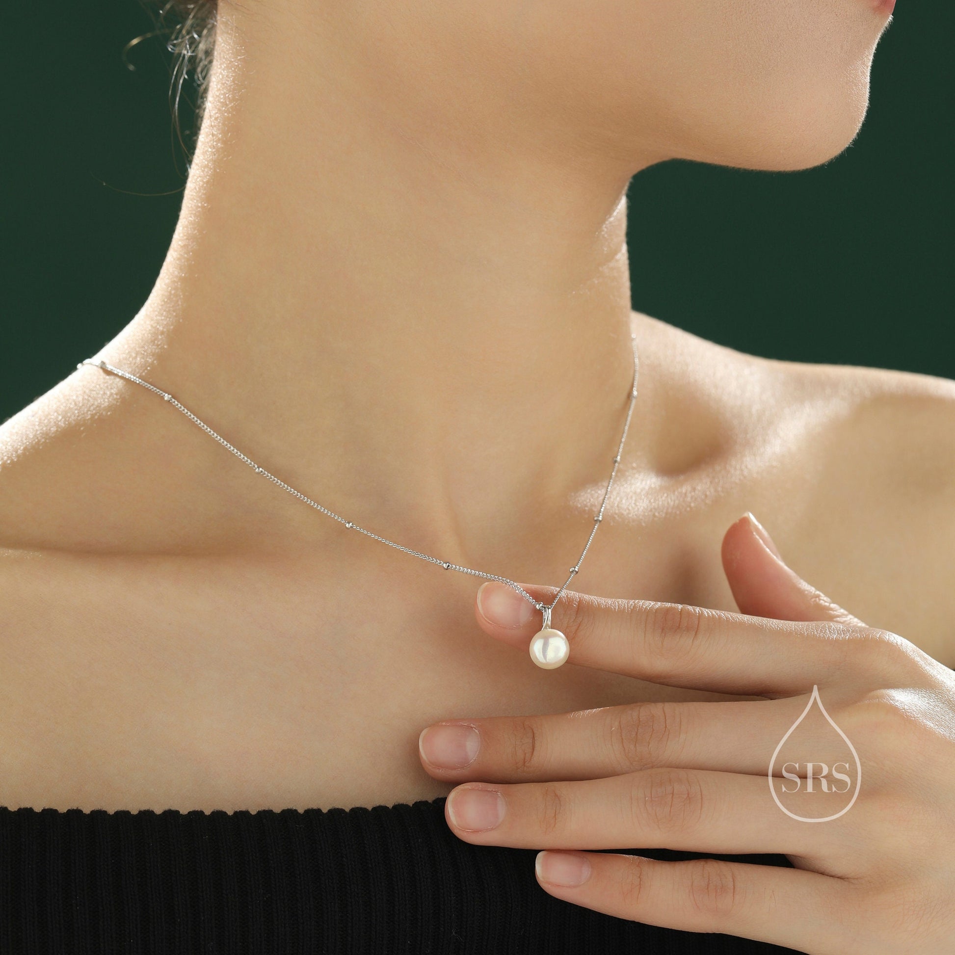 Genuine Freshwater Pearl Pendant Necklace in Sterling Silver, Silver or Gold or Rose Gold, Delicate Button Pearl Necklace Satellite Chain