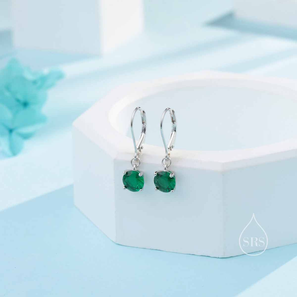 Emerald Green CZ Lever Back Hoop in Sterling Silver, 2 Sizes Available, 6mm or 6.5mm, Minimalist Simple Crystal Leverback Hoop Earrings
