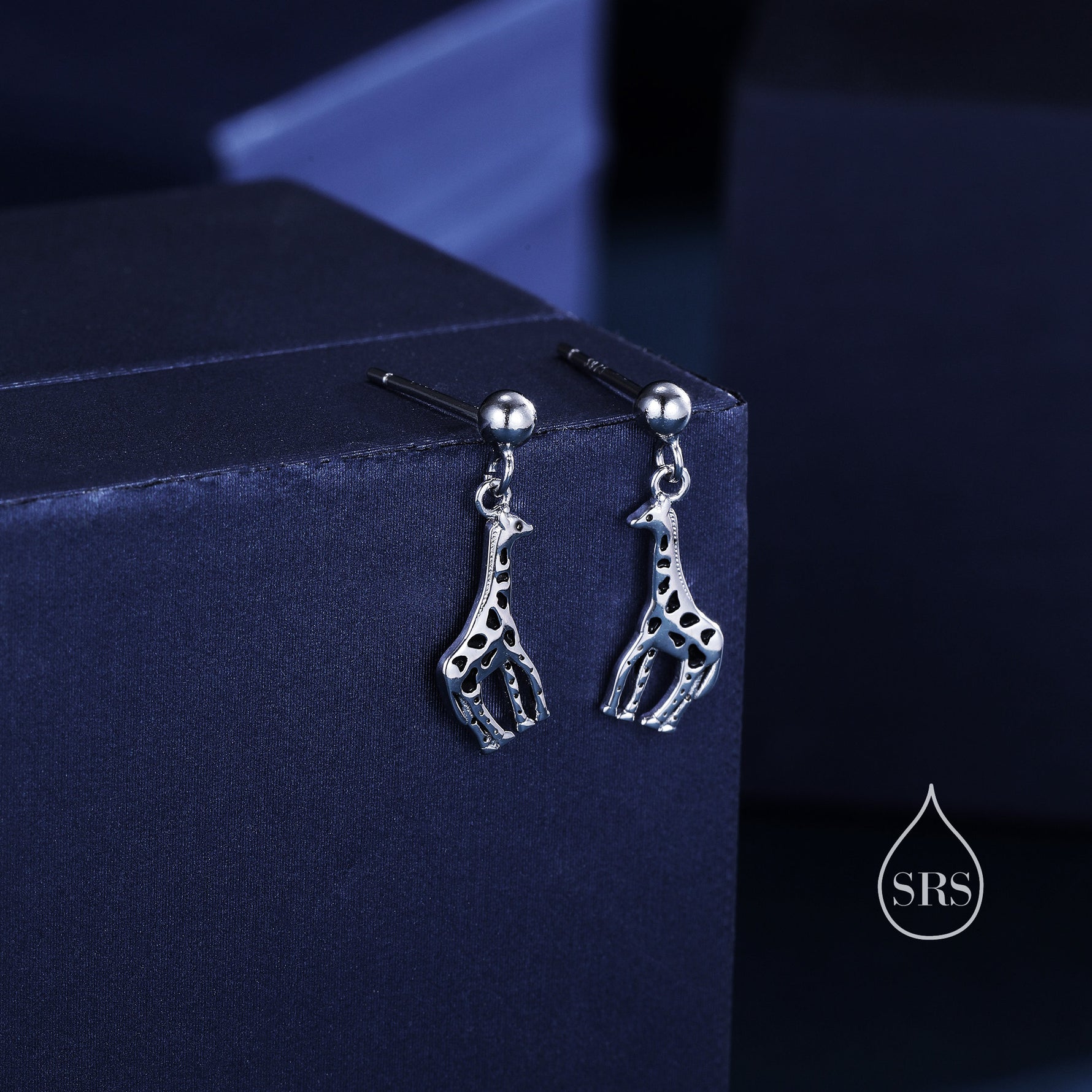 Giraffe Drop Stud Earrings in Sterling Silver, Silver or Gold, Giraffe Dangle Earrings, Giraffe Drop Earrings, Sterling Silver Giraffe
