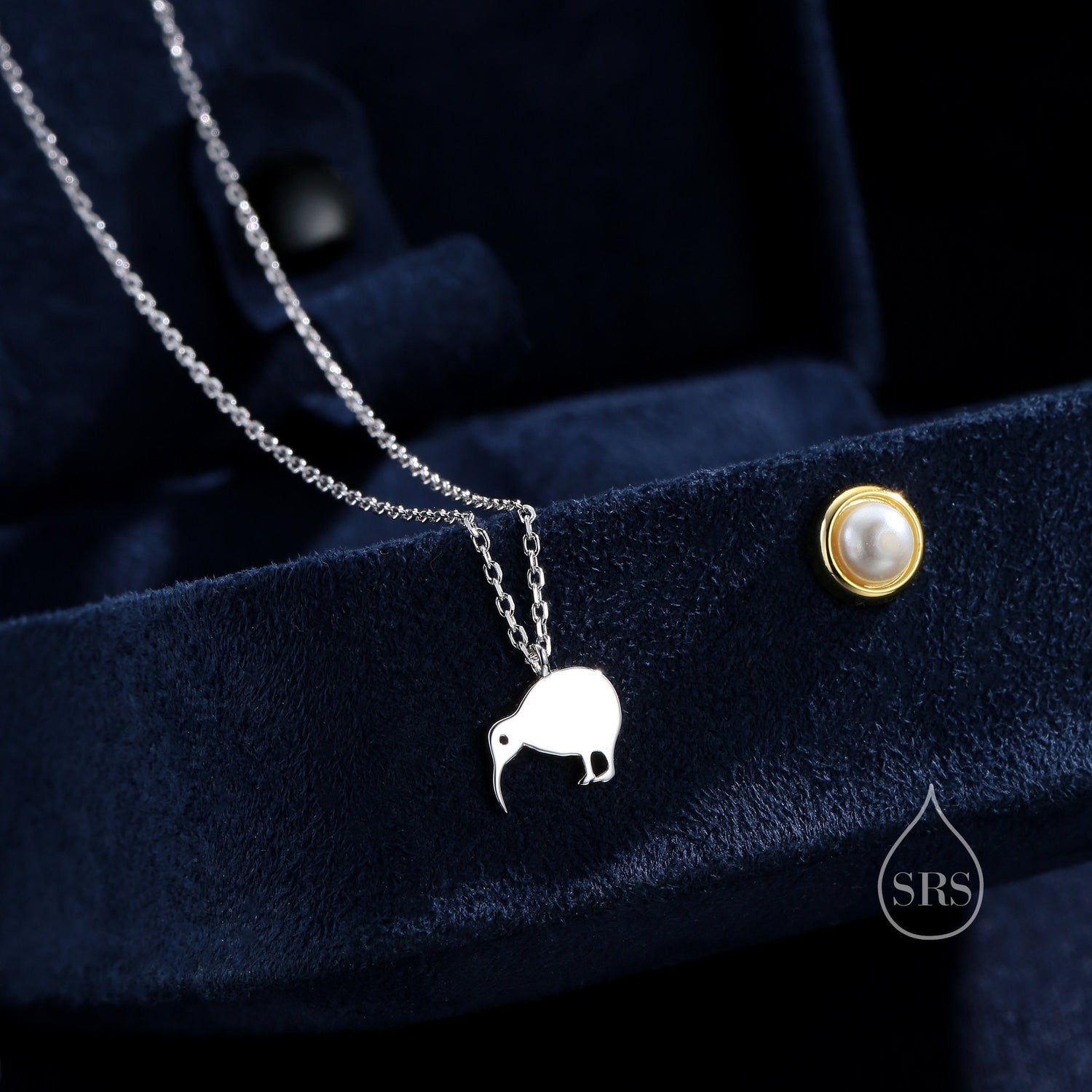 Cute Little Kiwi Bird Pendant Necklace in Sterling Silver, Silver or Gold, Kiwi Bird Necklace in Silver