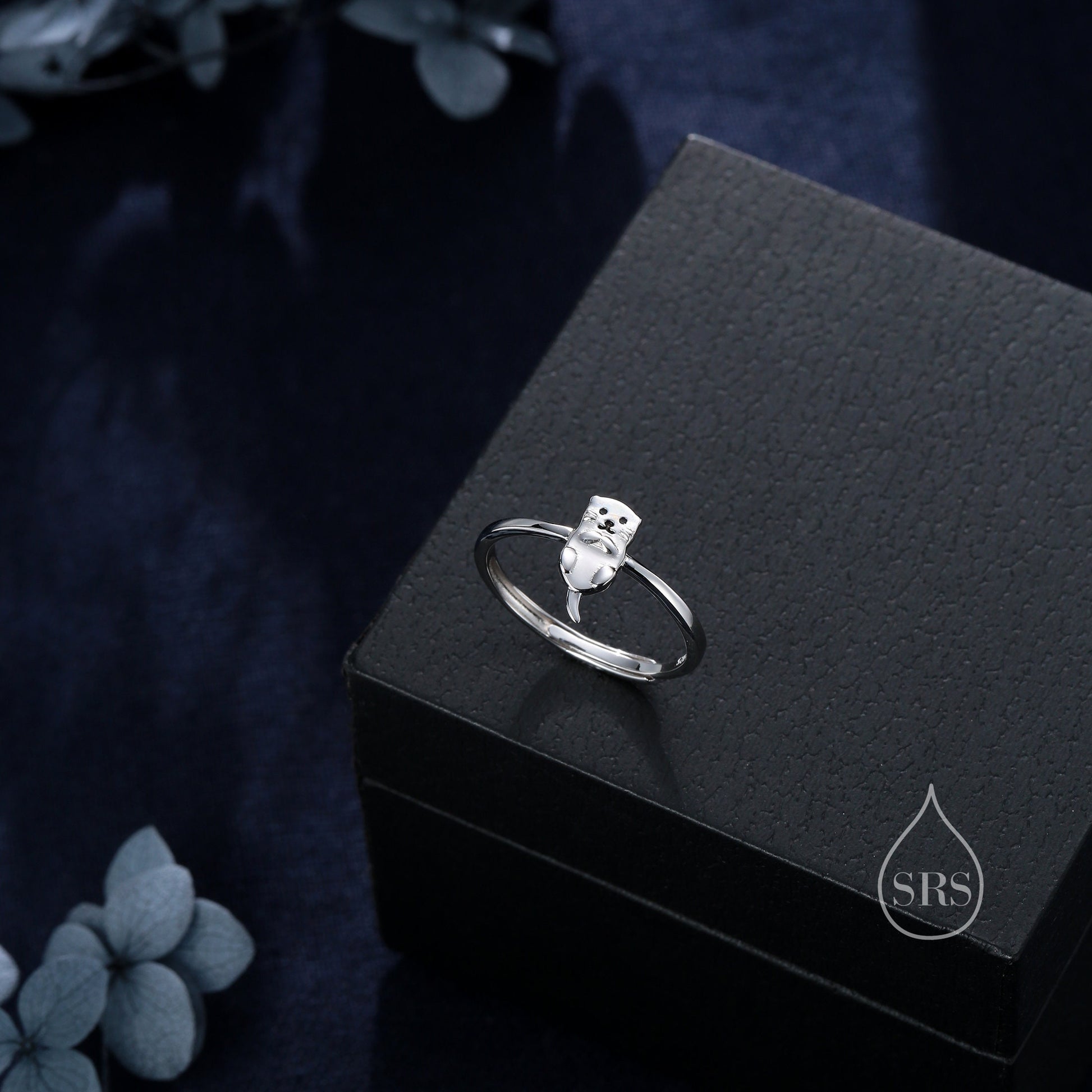Sterling Silver Cute Little Otter Ring, Adjustable Size, Cute Otter Jewellery, Dainty and Delicate, Otter Ring