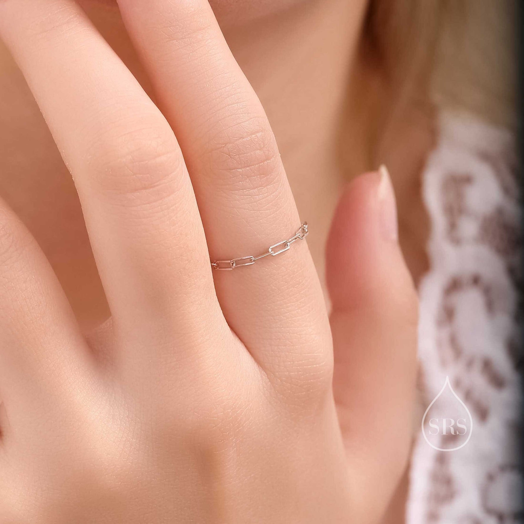 Sterling Silver Skinny Paperclip Chain Ring, US Size 4 5 6 7 Chain Ring, Sparkling Silver Ring, Soft chain Ring in Sterling Silver