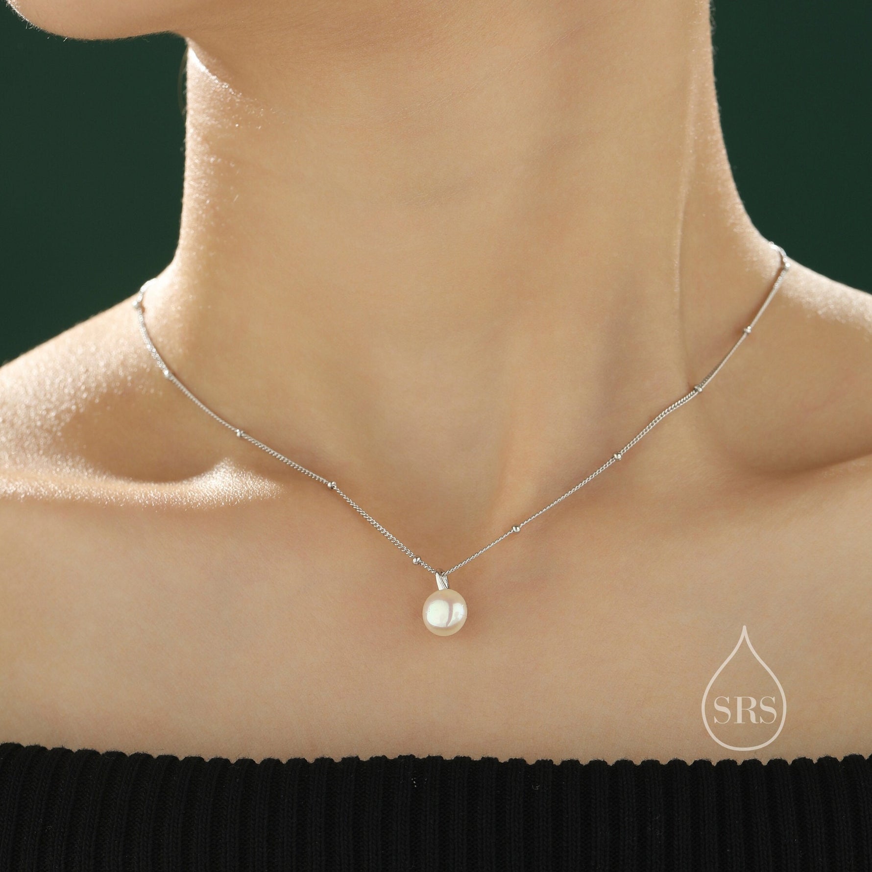 Genuine Freshwater Pearl Pendant Necklace in Sterling Silver, Silver or Gold or Rose Gold, Delicate Button Pearl Necklace Satellite Chain