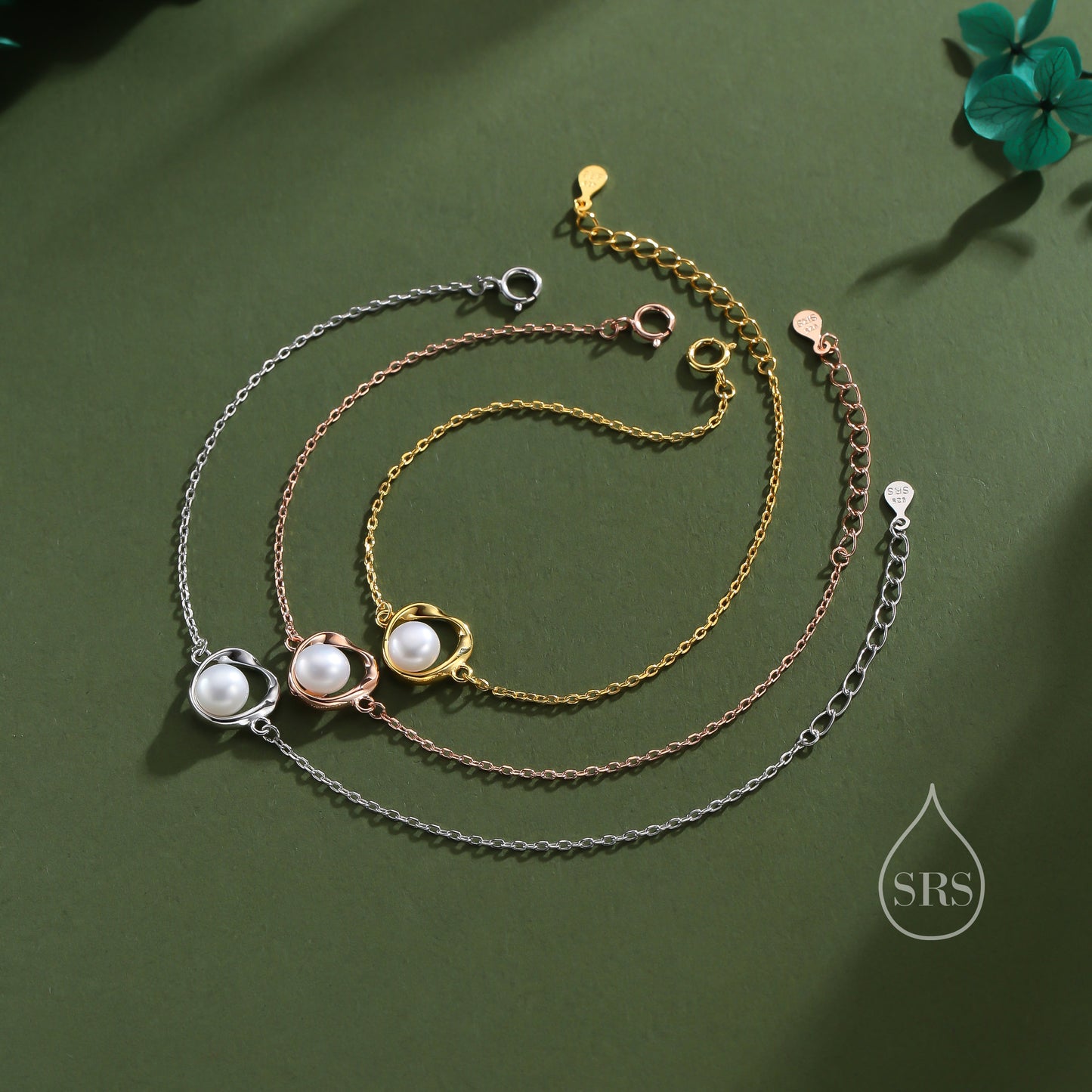 Sterling Silver Natural Pearl Mobius Circle Bracelet, Pearl and Twist Circle Bracelet, Genuine Freshwater Pearl Bracelet