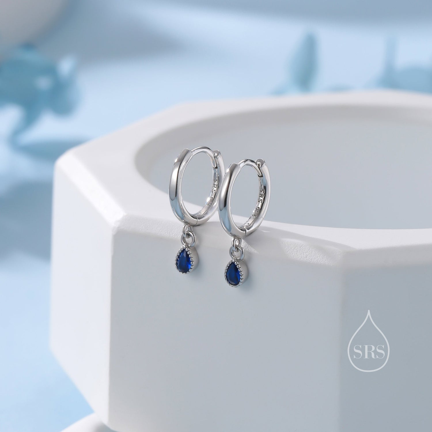 Extra Tiny Sapphire Blue Dotted Droplet CZ Huggie Hoop Earrings in Sterling Silver, Silver or Gold, Geometric Hoop Earrings, Vintage Style