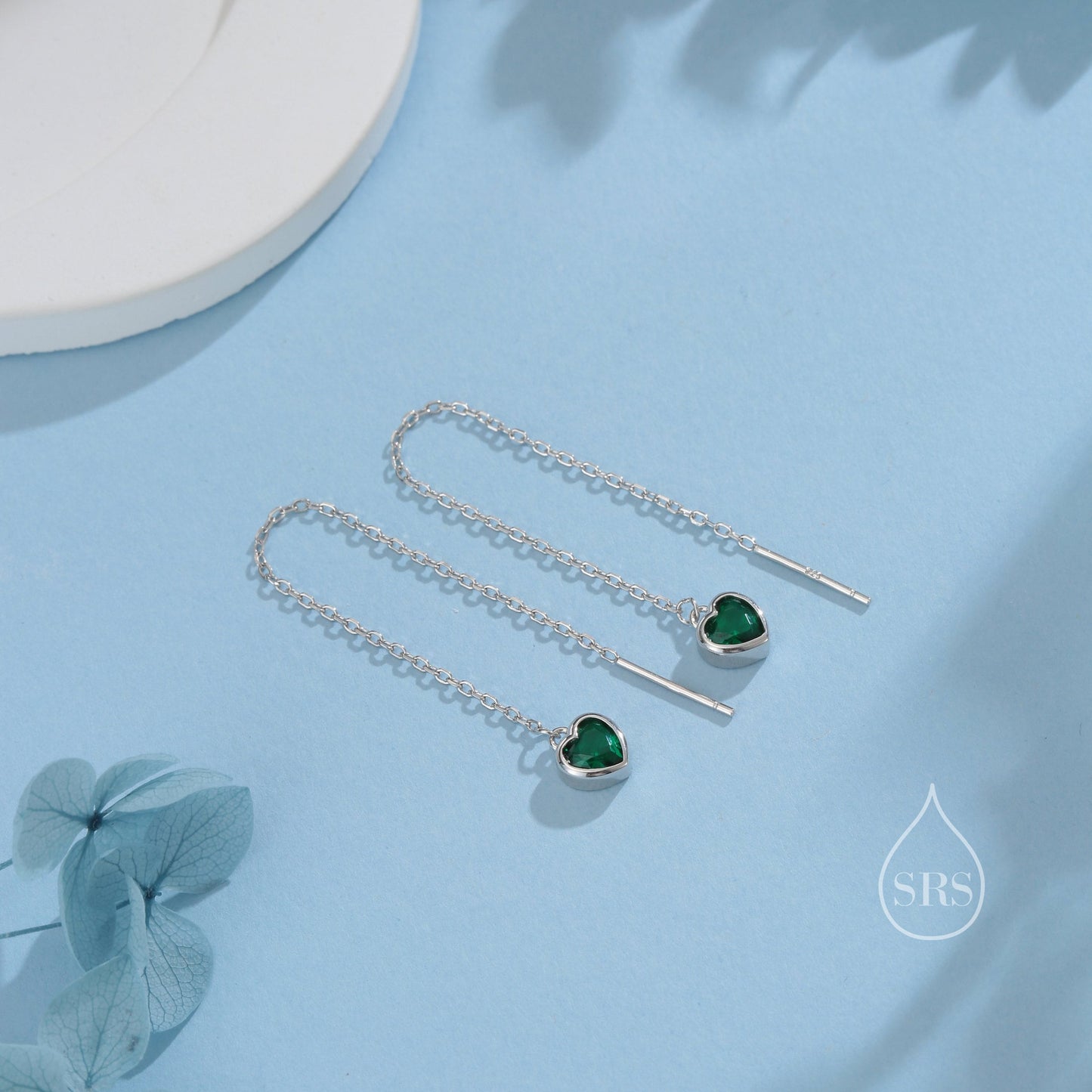 Tiny Emerald Green CZ Heart Threader Earrings in Sterling Silver, 9cm, Silver or Gold , Dainty Heart Ear Threaders, Delicate Heart Threaders