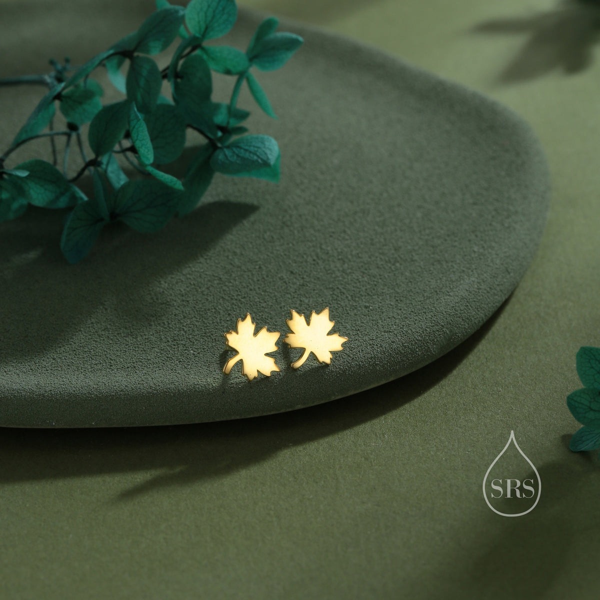 Maple Leaf Stud Earrings in Sterling SilverNature Inspired Flower Earrings -Leaf Earrings, Silver Gold or Rose Gold, Fun, Whimsical