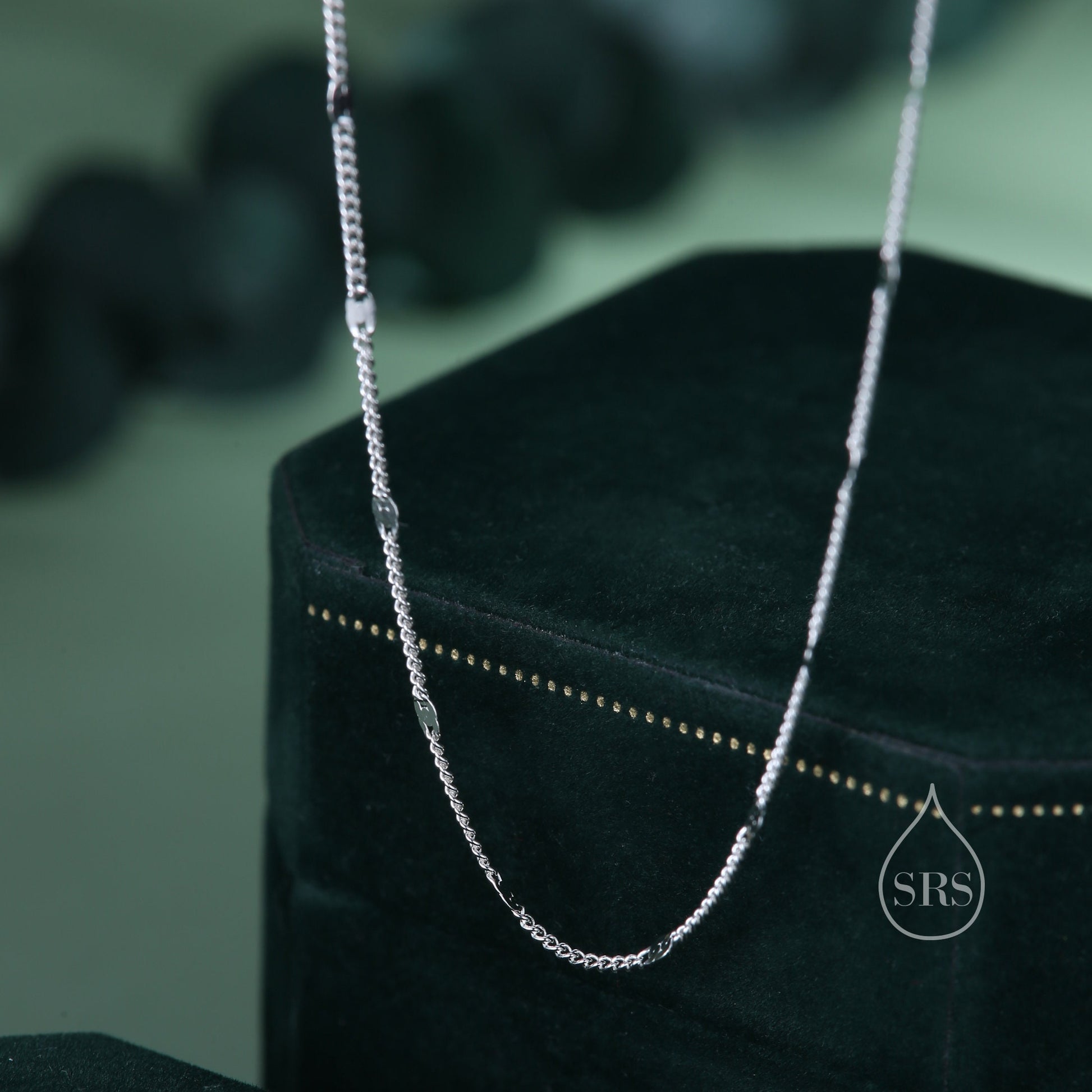 Minimalist Sparkle Disk Chain Choker Necklace in Sterling Silver, Available in Two Lengths, Silver or Gold, Skinny Necklace