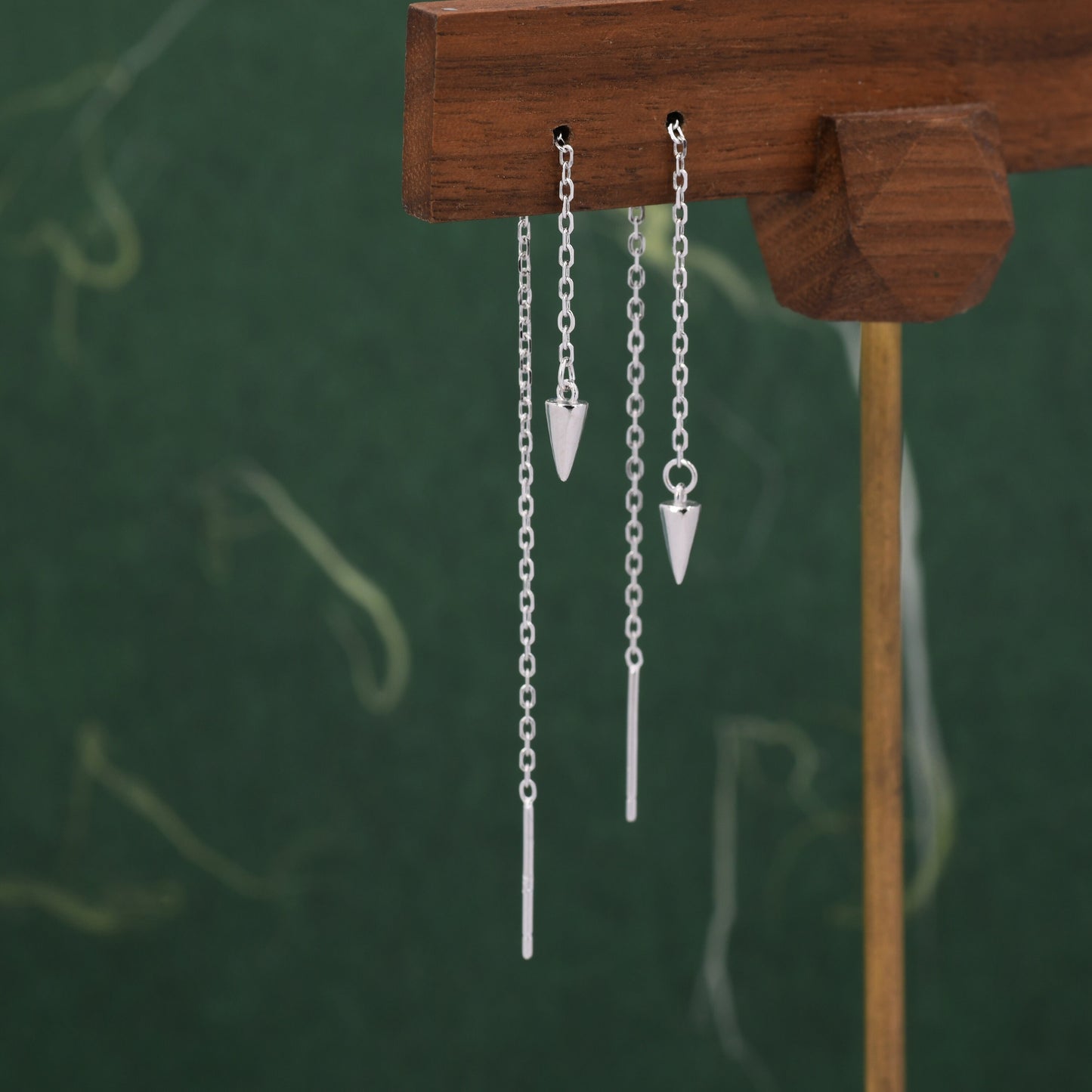 Dangling Spike Threader Earrings in Sterling Silver, Silver, Gold or Rose Gold, Arrow Ear Threaders, Pyramid Threaders