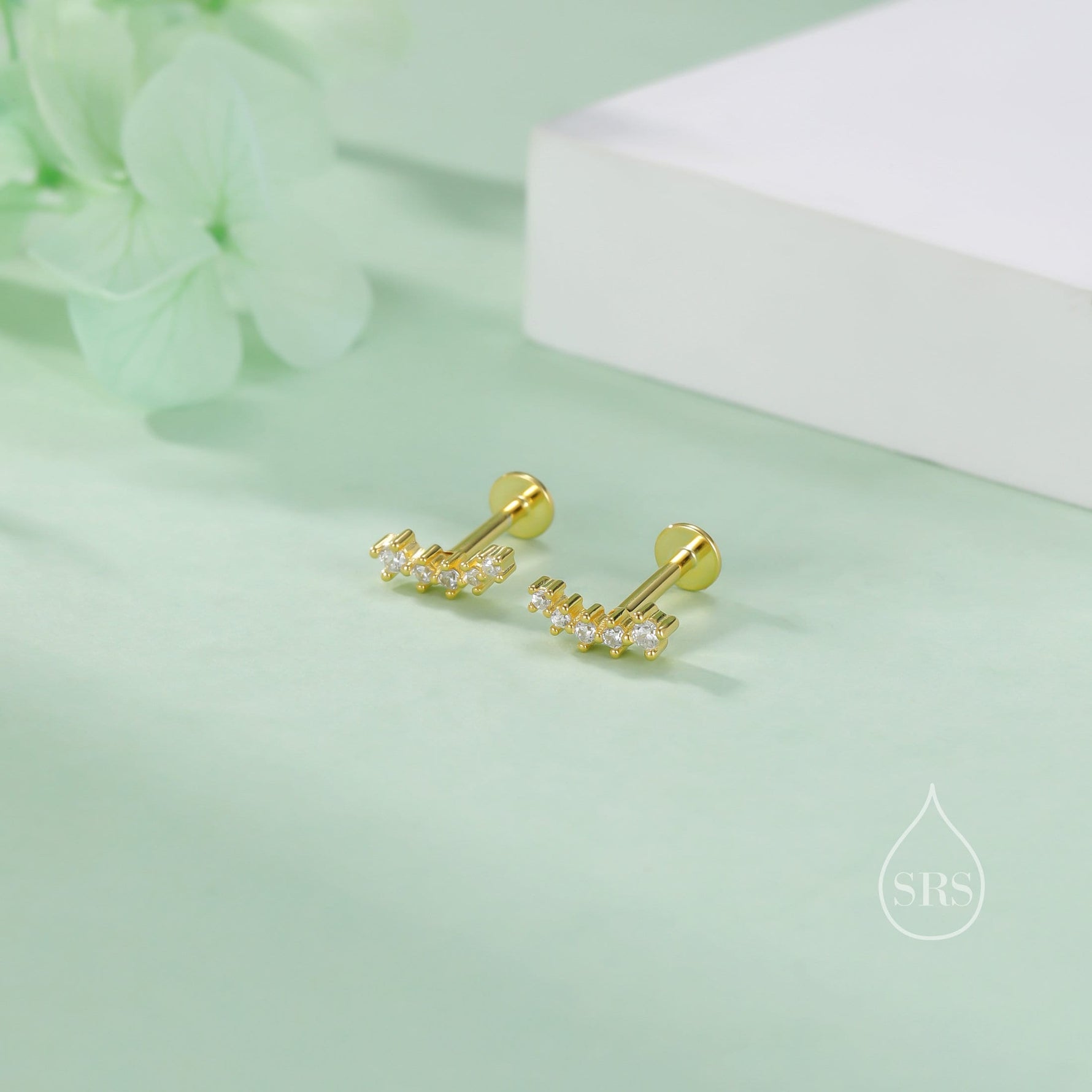 Tiny Shooting Star CZ Internally Threaded Flat Back/Screw back(Barbell)/ Stud Earrings in Sterling Silver, Star Earrings, Piercing Jewellery