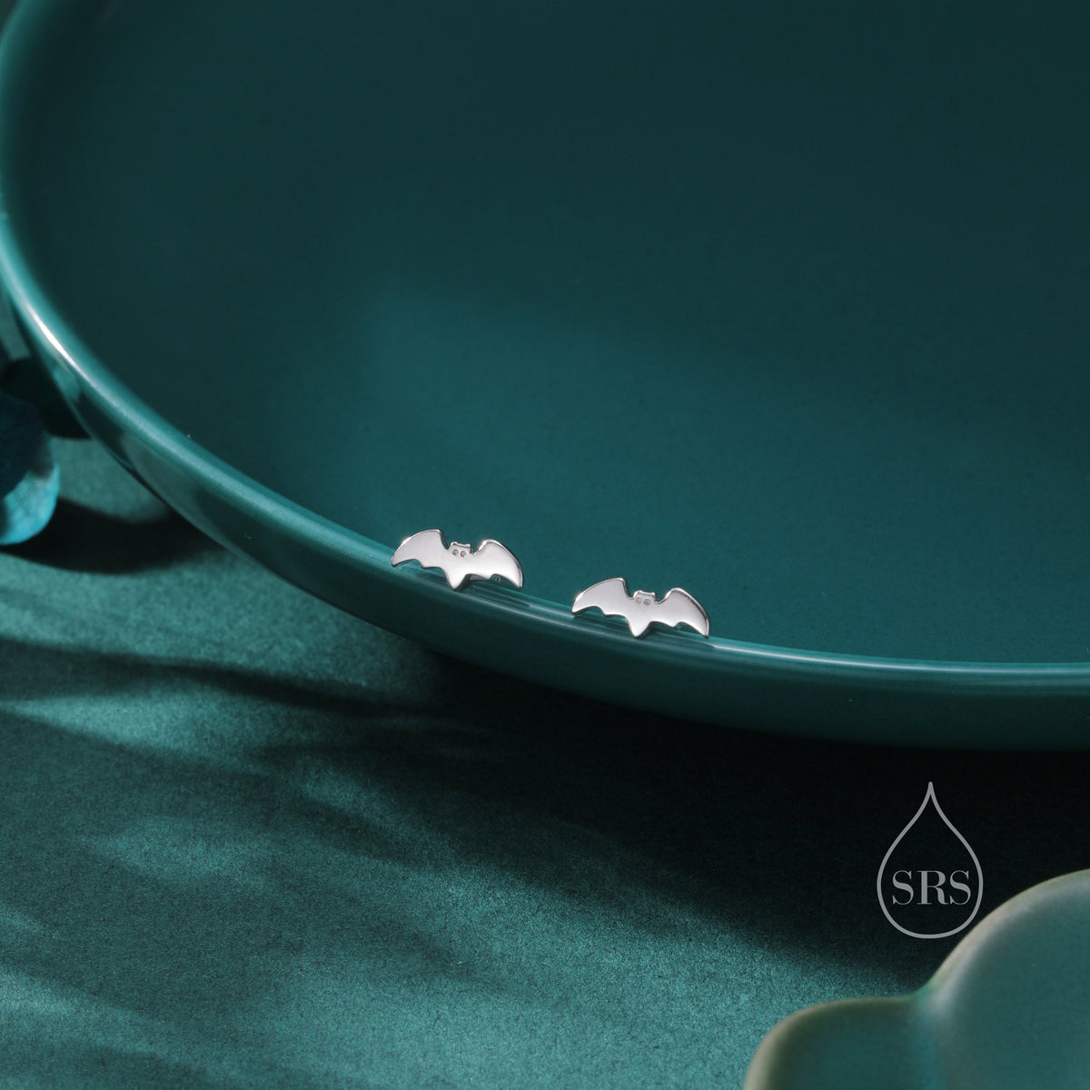 Tiny Bat 16G Internally Threaded Flat Back Earrings in Sterling Silver, Animal Earrings