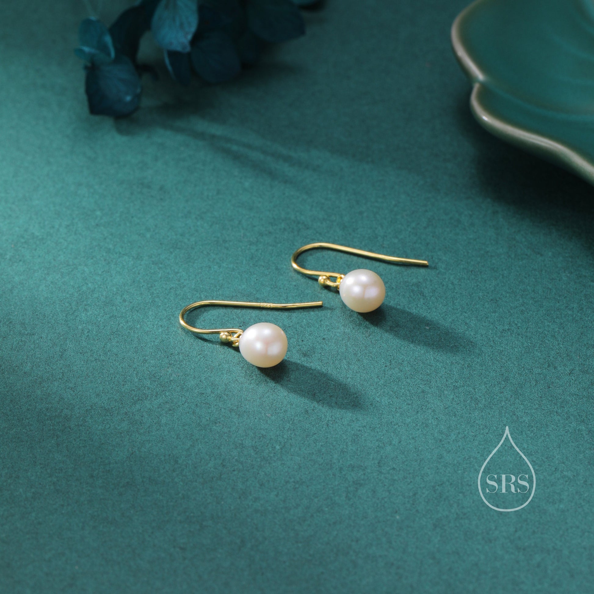 Genuine Tiny Droplet Freshwater Pearl Drop Hook Earrings in Sterling Silver, Silver or Gold, Delicate Pear Pearl Earrings, Genuine Pearls