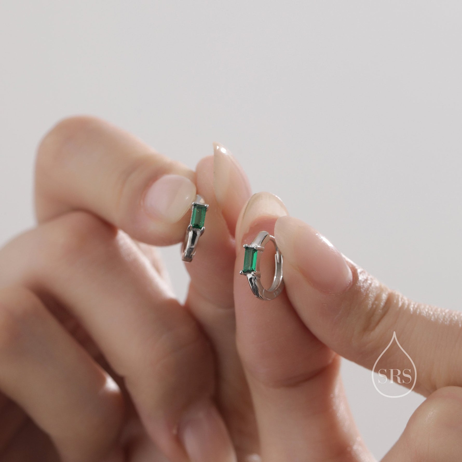 Emerald Green Single Baguette Cut CZ Huggie Hoop in Sterling Silver, Silver or Gold, Minimalist Simple Green Hoop Earrings