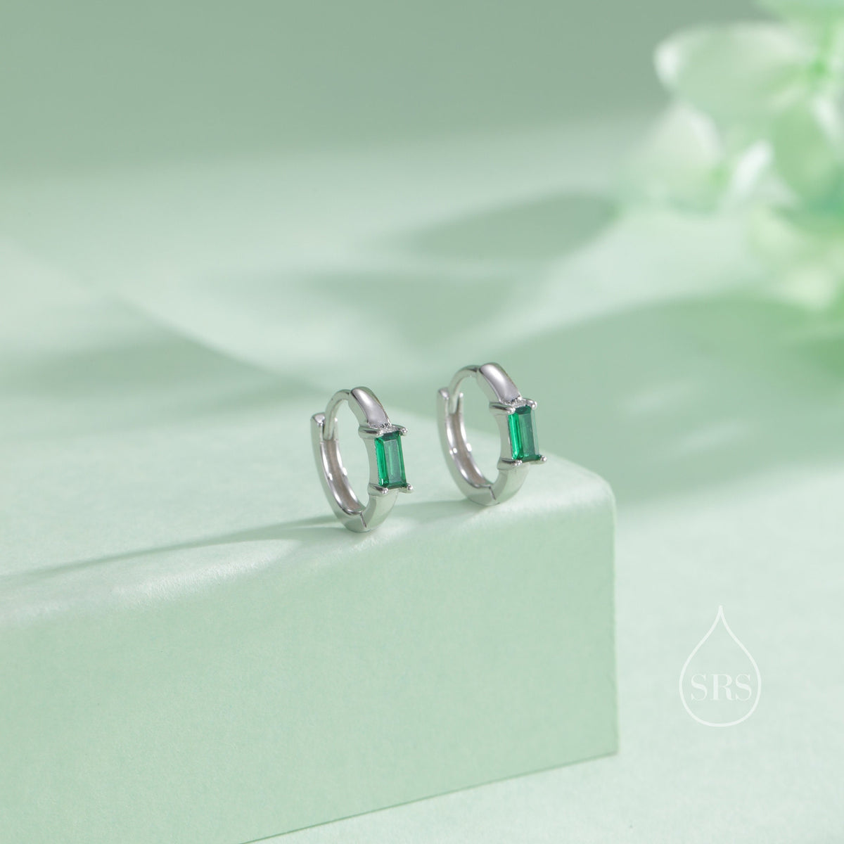 Emerald Green Single Baguette Cut CZ Huggie Hoop in Sterling Silver, Silver or Gold, Minimalist Simple Green Hoop Earrings