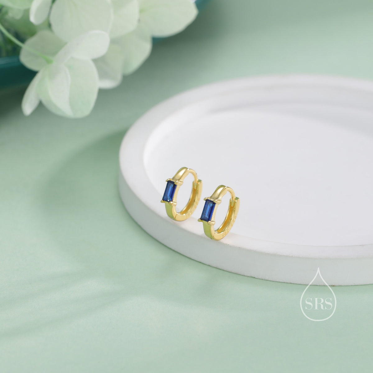 Sapphire Blue Single Baguette Cut CZ Huggie Hoop in Sterling Silver, Silver or Gold, Minimalist Simple Blue Hoop Earrings