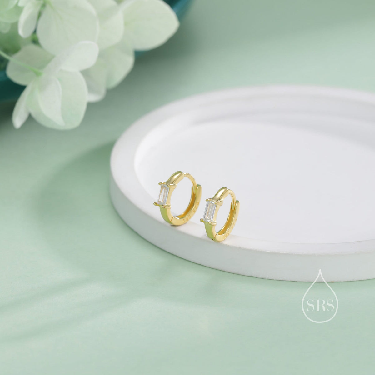 Minimalist Single Baguette Cut CZ Huggie Hoop in Sterling Silver, Silver or Gold, Minimalist Simple Hoop Earrings