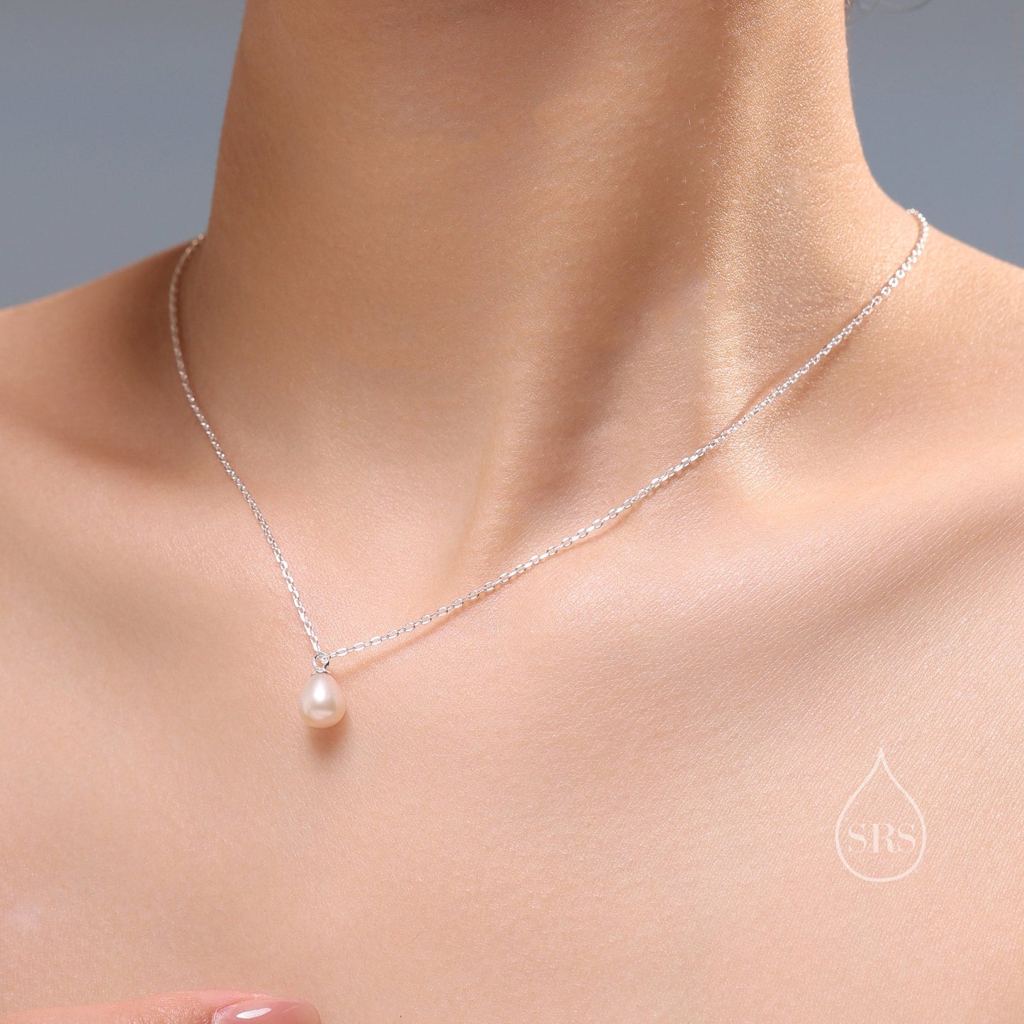 Natural Droplet Pearl Necklace in Sterling Silver, Silver or Gold, Genuine Freshwater Pearl Pendant Necklace in Sterling Silver