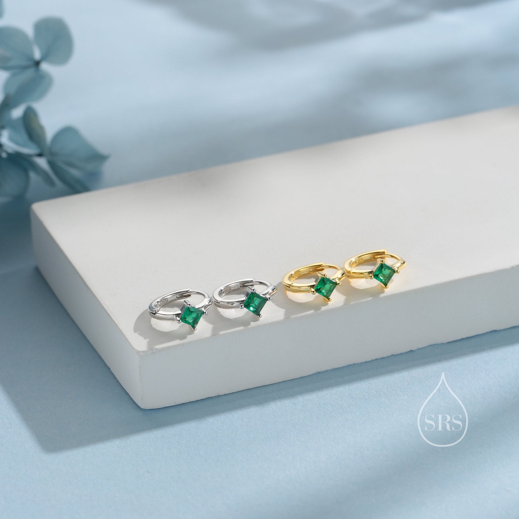 Single Emerald Green CZ Crystal Huggie Hoop in Sterling Silver, Silver or Gold, Minimalist Simple Hoop Earrings