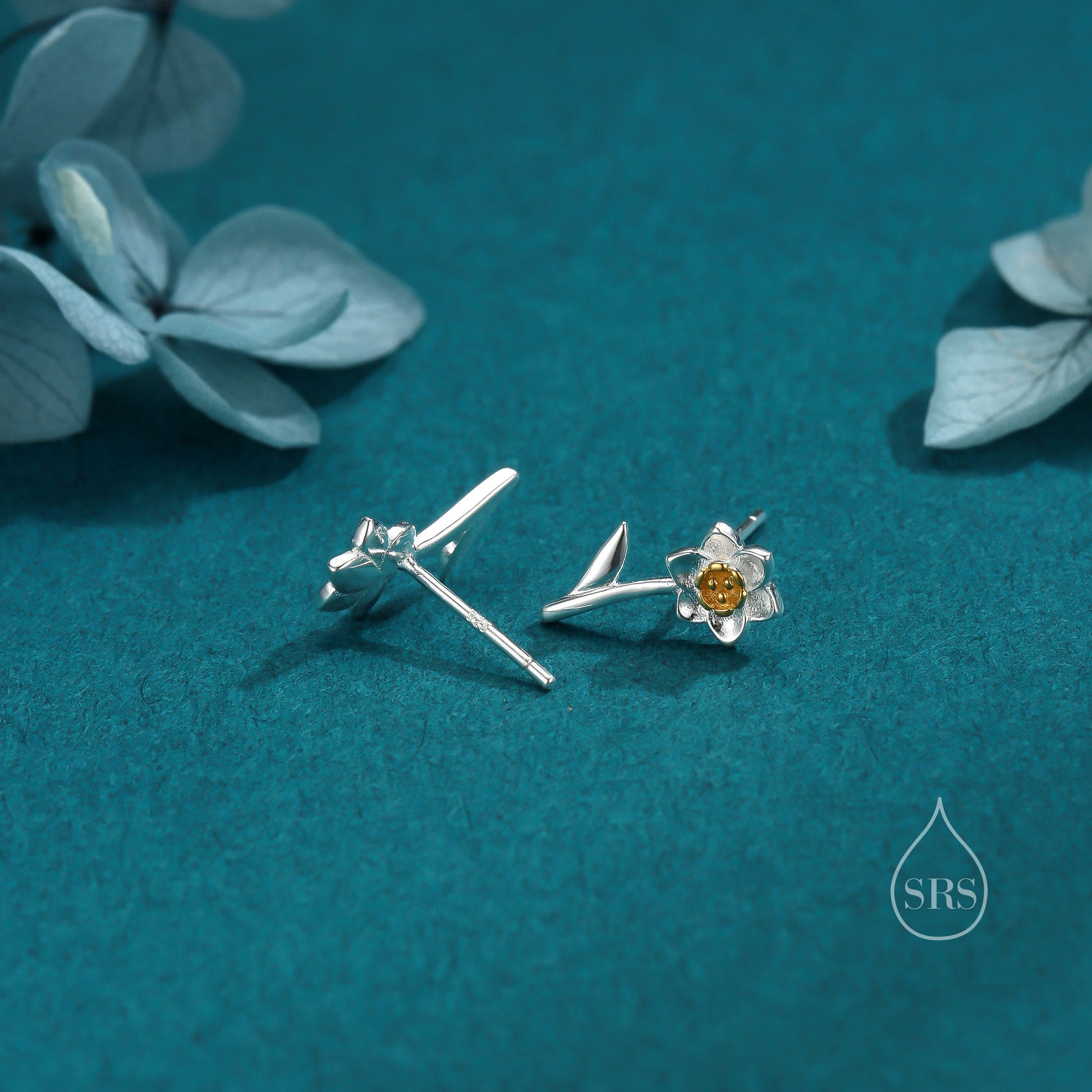 Daffodil Stud Earrings in Sterling Silver, Tiny Flower Earrings, Two Finishes, Daffodil Earrings, March Birth Flower