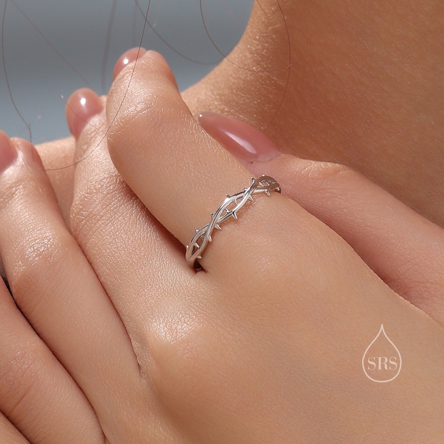 Intertwining Thorn Ring in Sterling Silver, Adjustable Size, Rose Thorn Ring, Silver Thorn Ring