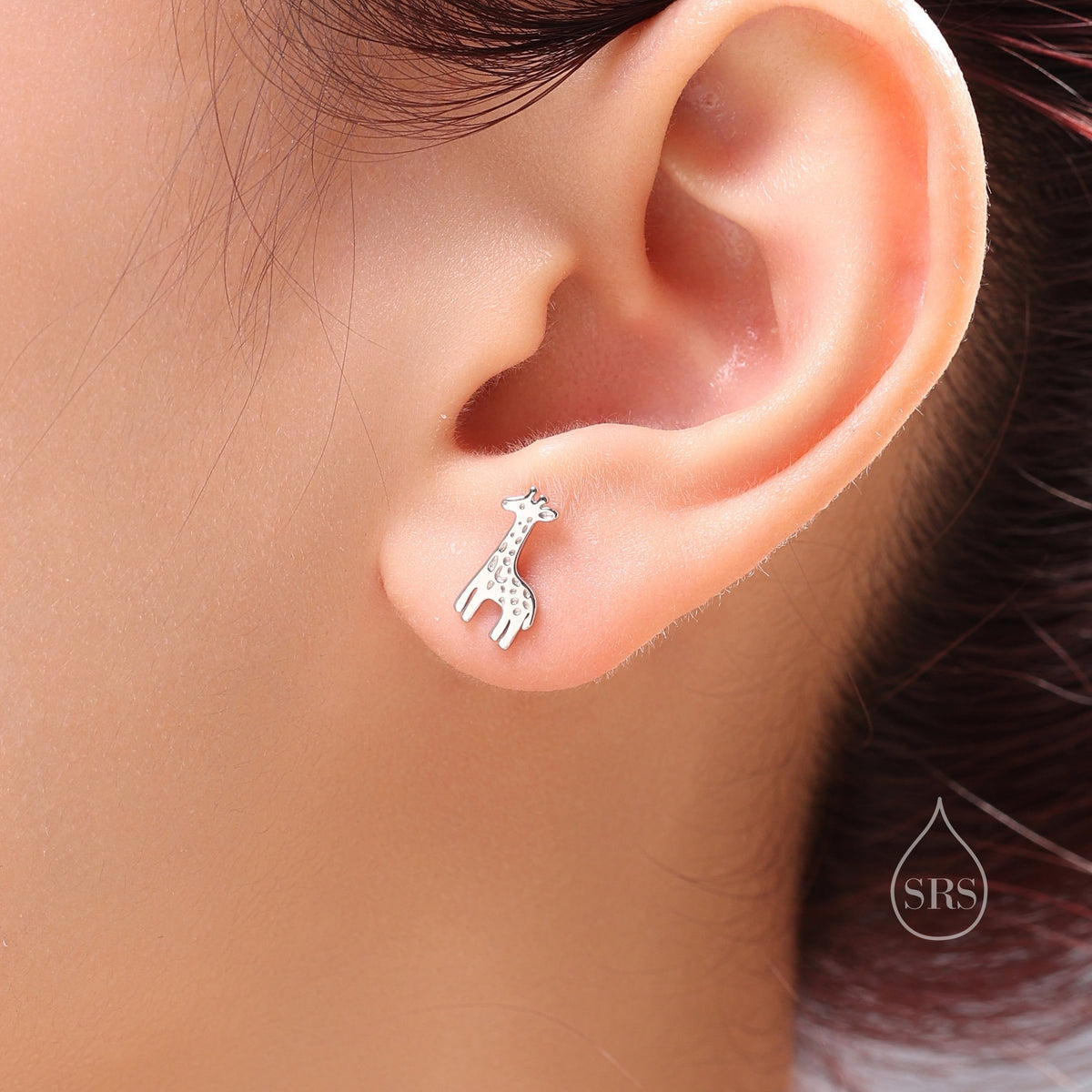 Sterling Silver Giraffe 16G Flat Back Labret Earrings, Animal