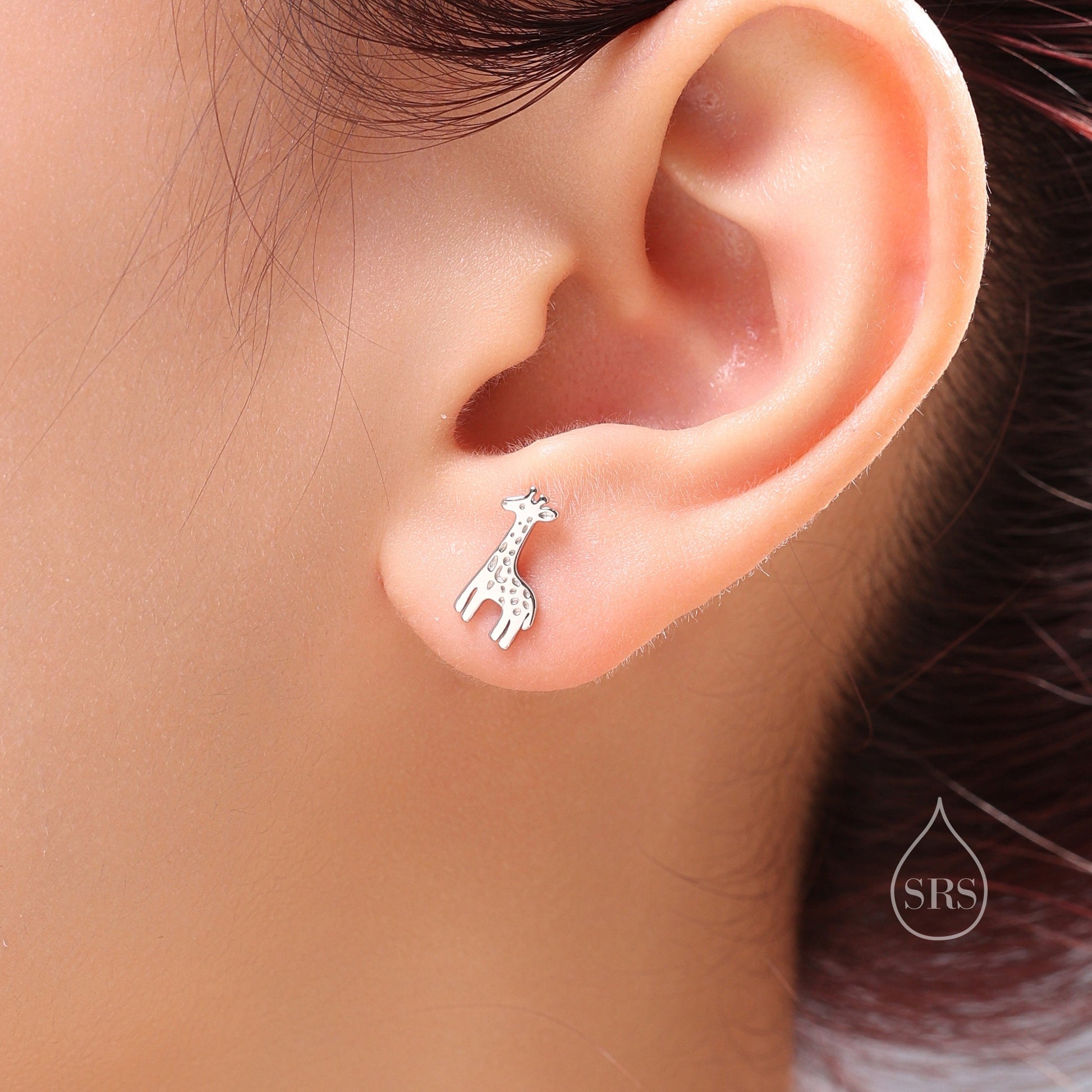 Sterling Silver Giraffe 18G Screw Back Stud Earrings with Ball Backs