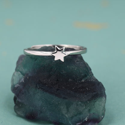 Sterling Silver Dainty Star Open Ring, Adjustable Size, Star of David Ring, Celestial Jewellery, Dainty Star of David Ring