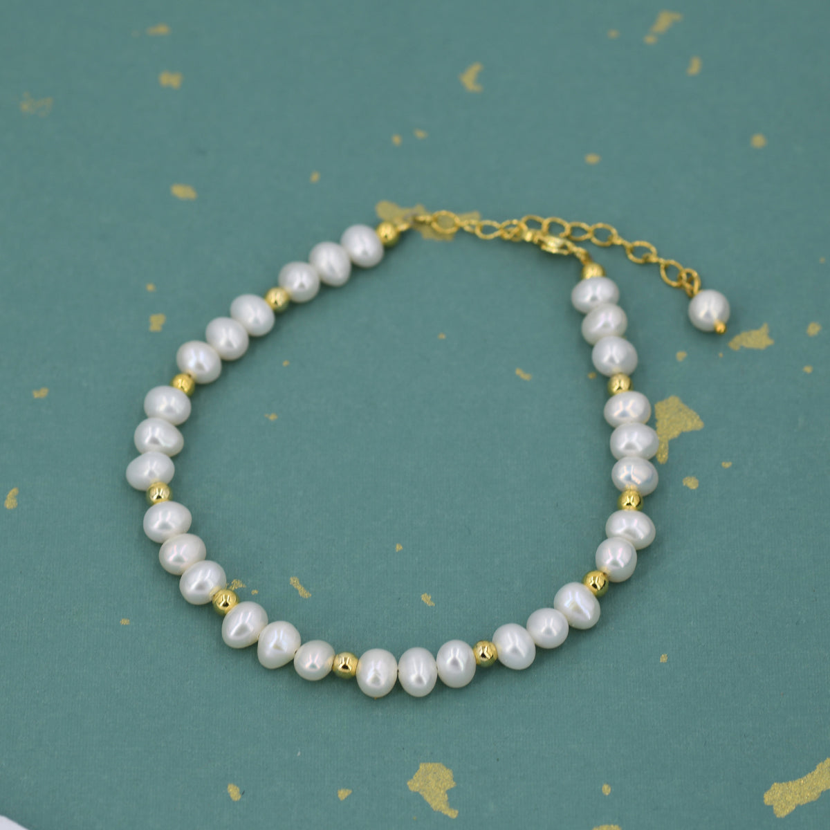 Freshwater Pearl and Silver Bead Bracelet