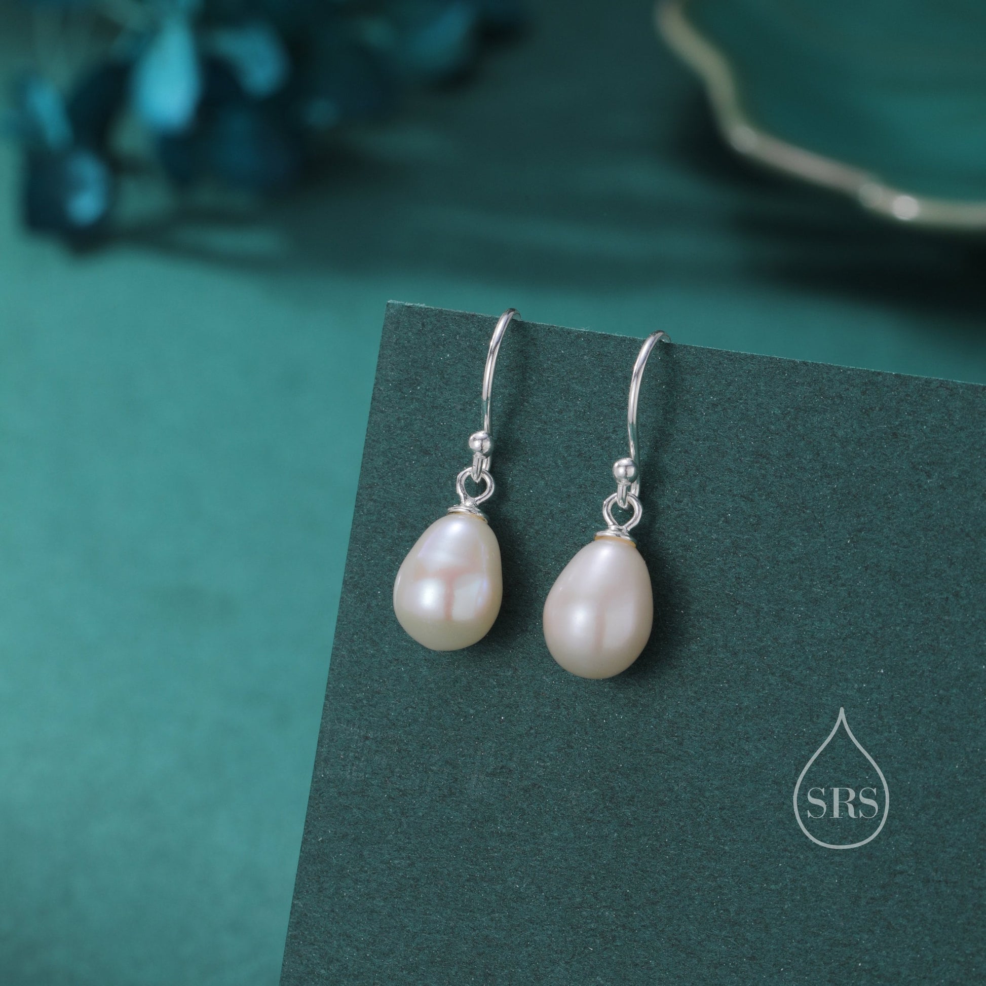 Genuine Droplet Freshwater Pearl Drop Hook Earrings in Sterling Silver, Silver or Gold, Delicate Pear Pearl Earrings, Genuine Pearls