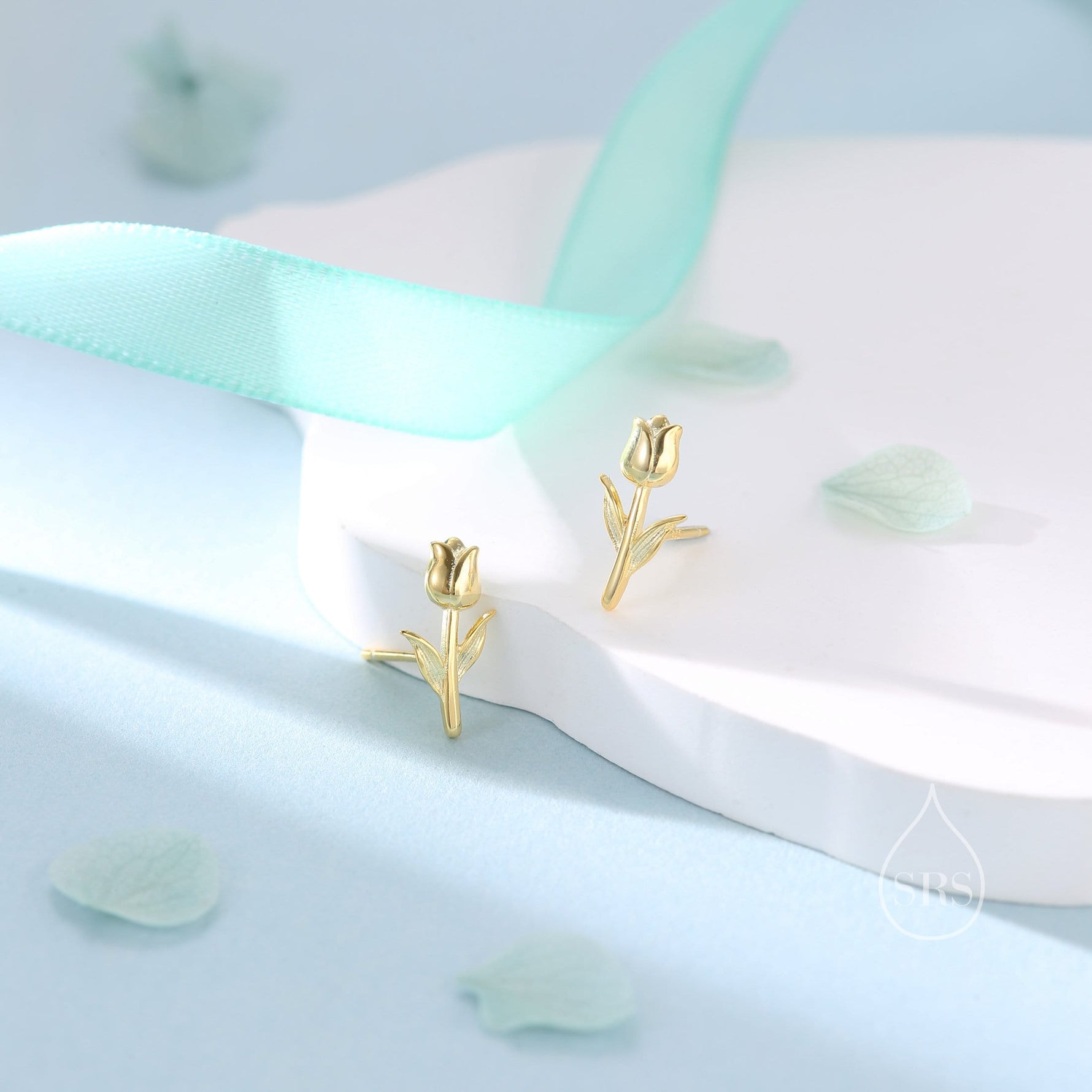 Dainty Tulip Flower Stud Earrings in Sterling Silver, Silver or Gold or Rose Gold, Flower Earrings, Tulip Earrings