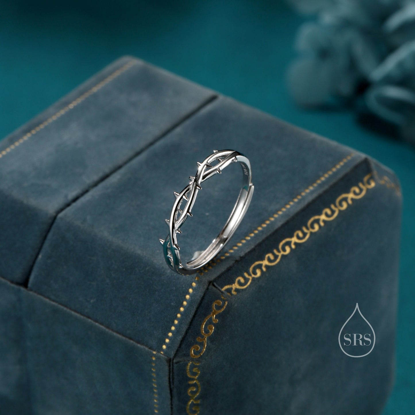 Intertwining Thorn Ring in Sterling Silver, Adjustable Size, Rose Thorn Ring, Silver Thorn Ring