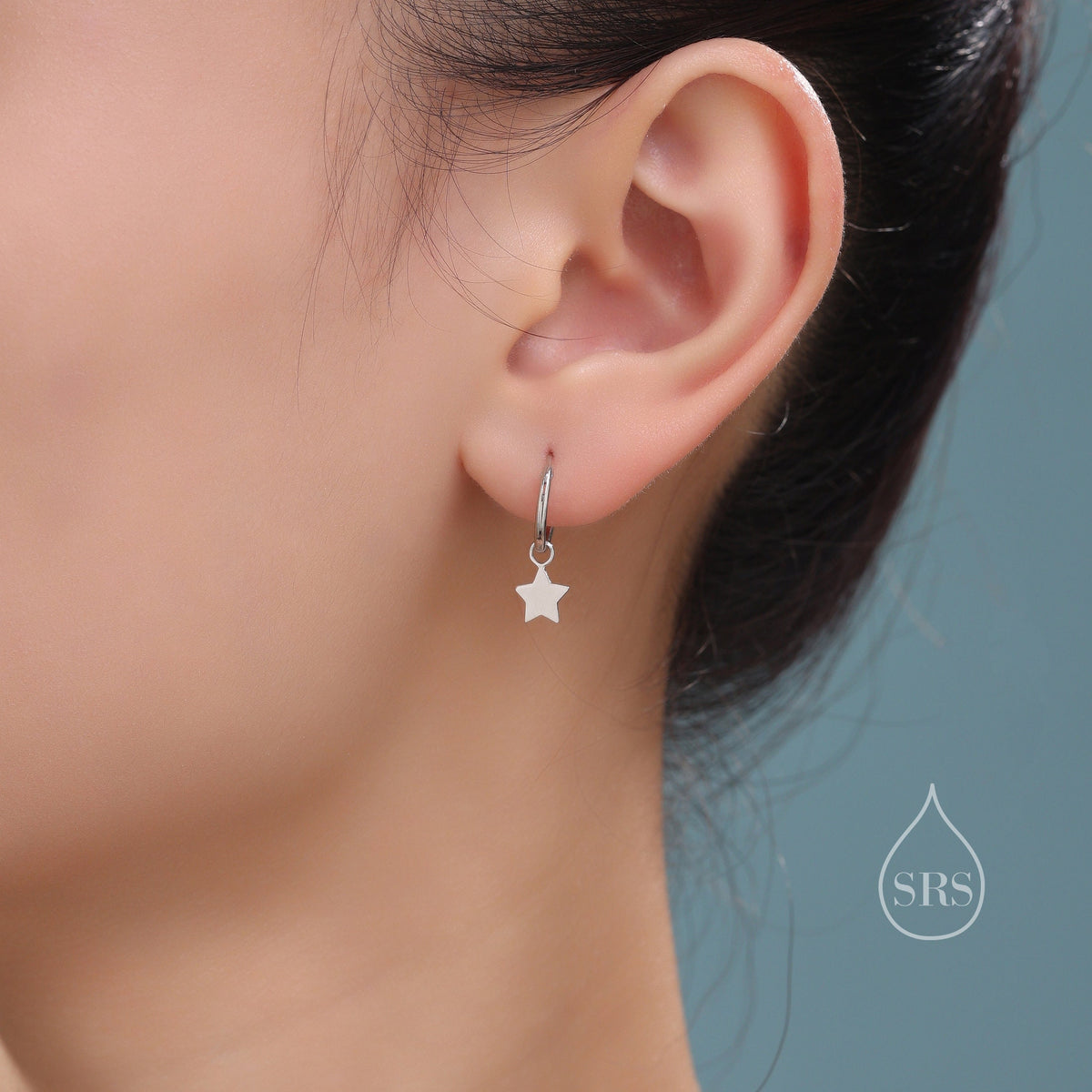 Delicate Star Huggie Hoop Earrings in Sterling Silver, Silver or Gold or Rose Gold, Star Sleeper Earrings, Sunburst Earrings, Celestial
