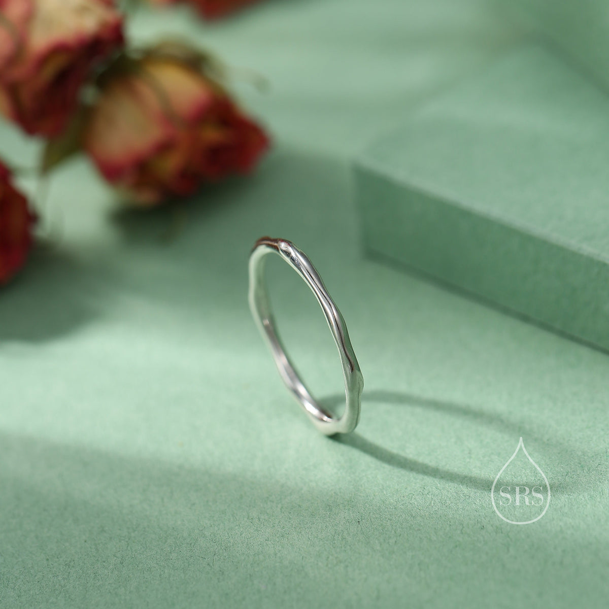 Sterling Silver Hammered Skinny Ring, Very Skinny Irregular Shaped Delicate Ring Band, Stacking Ring US 5-8, Wave Ring