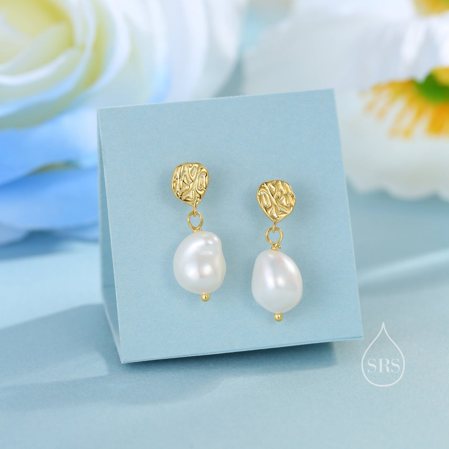 Genuine Freshwater Pearl and Hammered Textured Disks Drop Earrings in Sterling Silver, Silver or Gold, Delicate Keshi Pearl Earrings