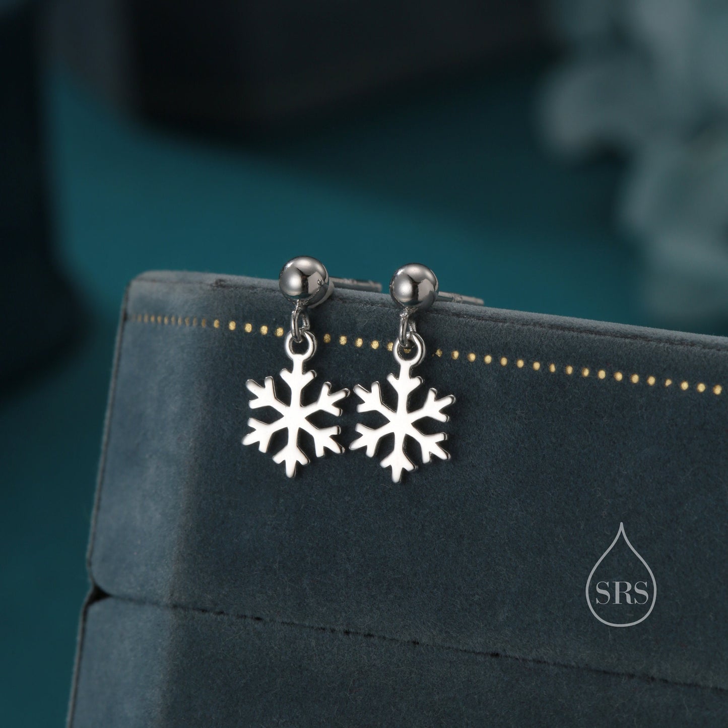 Minimalist Snowflake Dangle Stud  Earrings in Sterling Silver, Silver, Gold or Rose Gold, Delicate Snowflake Earrings, Snow Earrings