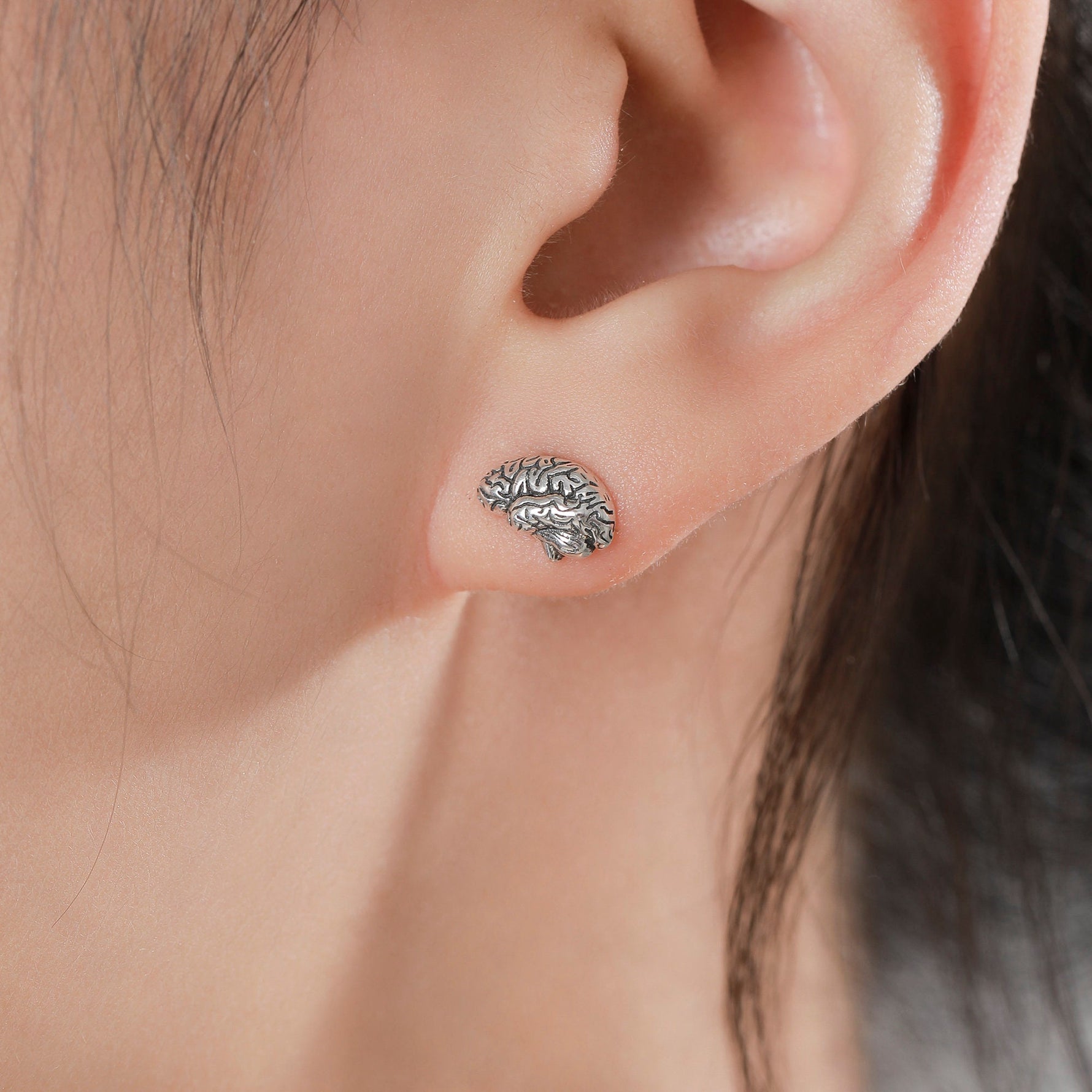 Sterling Silver Anatomical Heart and Brain Mismatched 18G Screw Back Earrings