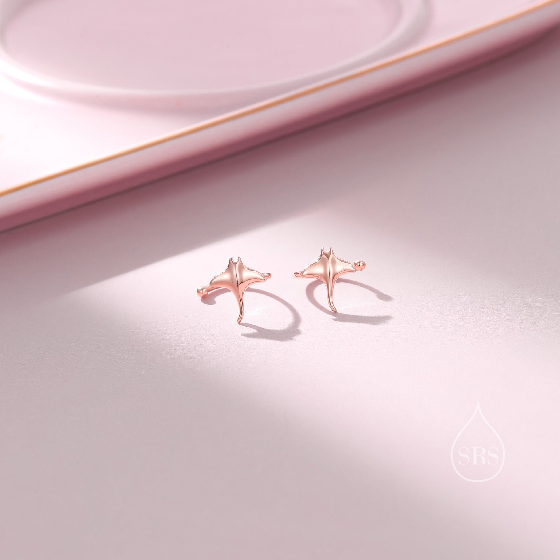 Piercing Free Manta Ray Ear Cuff in Sterling Silver, Silver Gold or Rose Gold, Sold as a pair, No Piercing Ear Cuffs