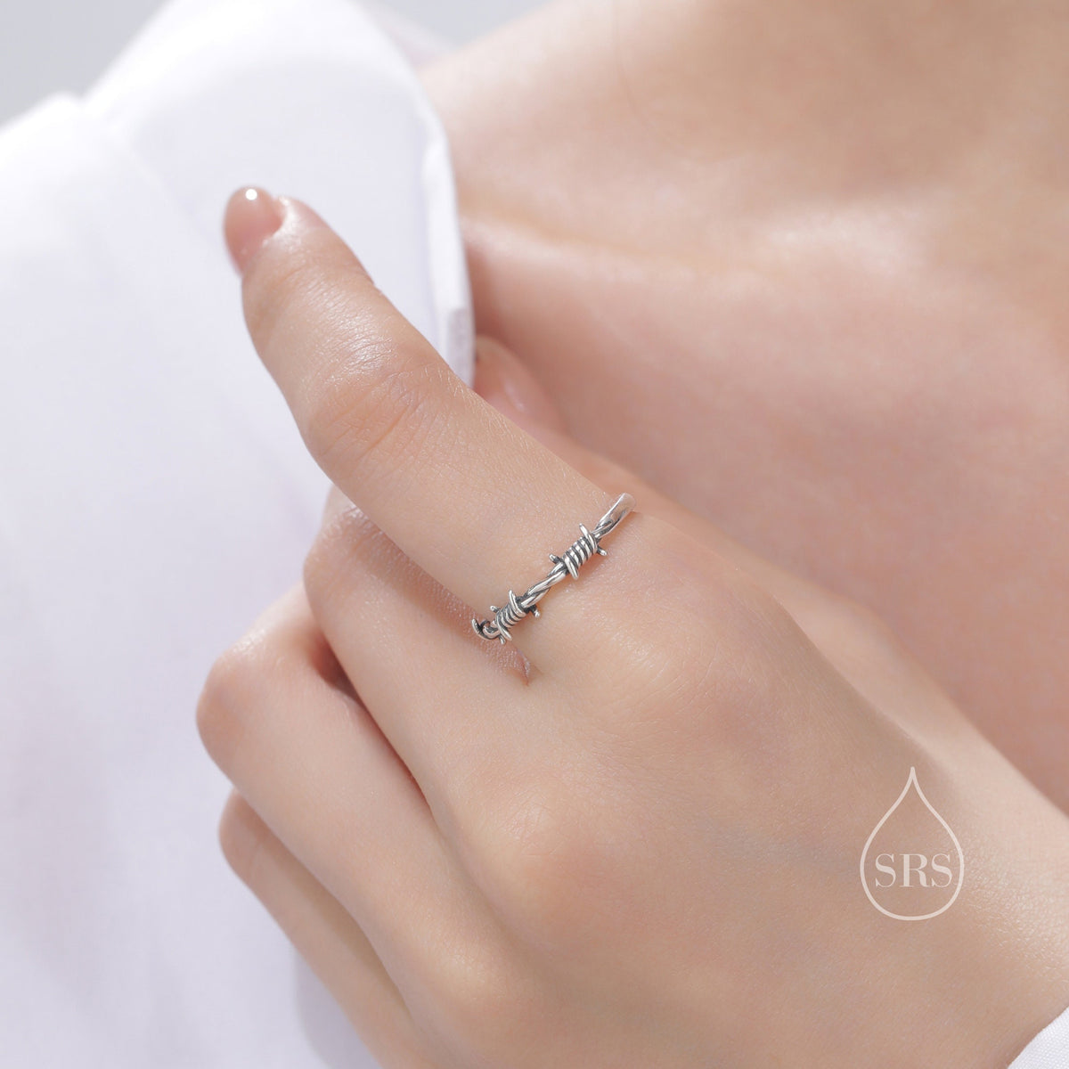 Barbed Wire Ring in Sterling Silver Oxidised Finish, Adjustable Size, Thorn Ring, Silver Thorn Ring