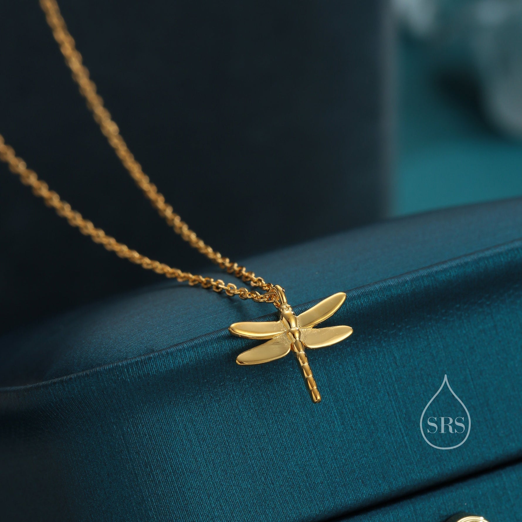 Dragonfly Pendant Necklace