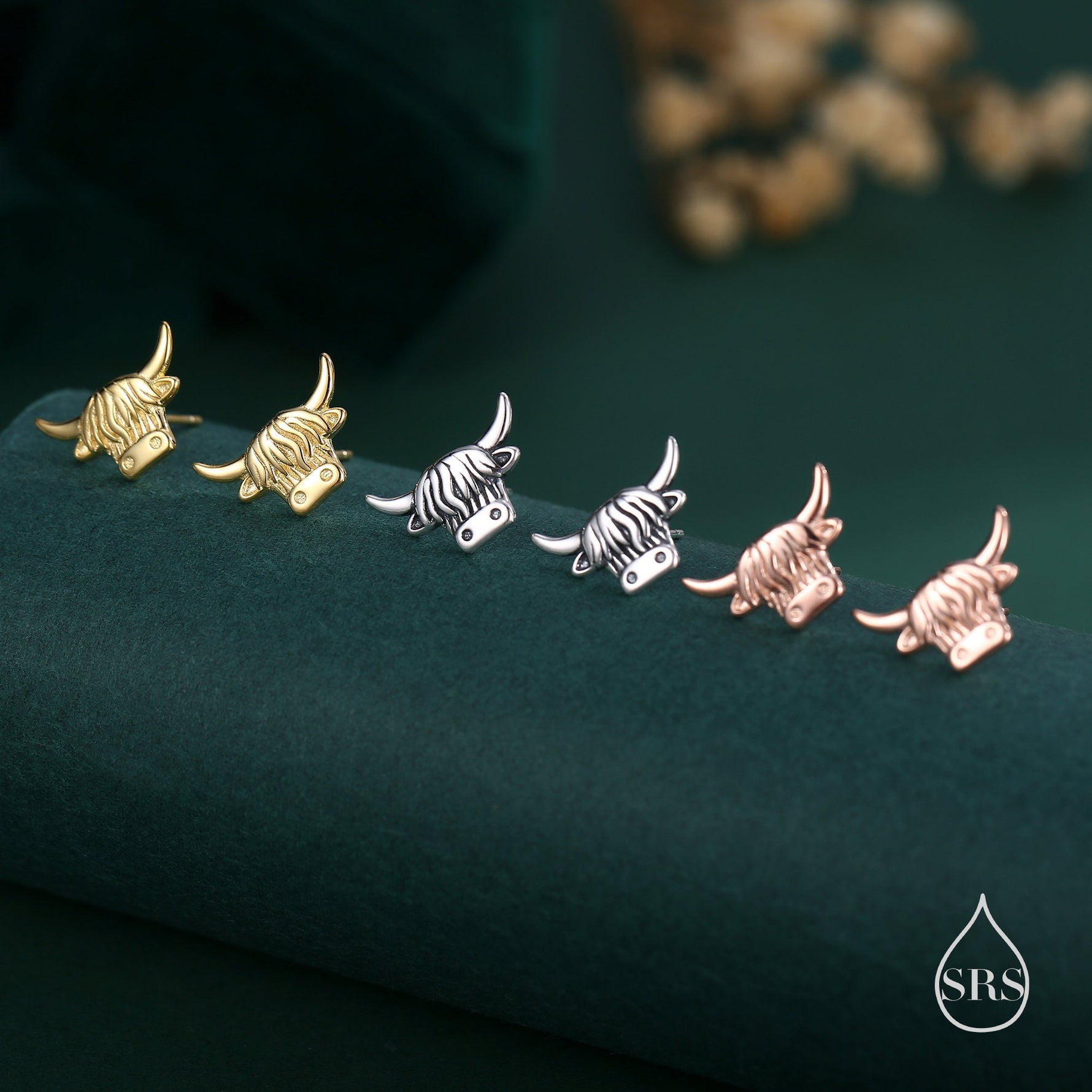 Delicate Highland Cow 16G Internally Threaded Flat Back Earrings in Sterling Silver, Animal Earrings