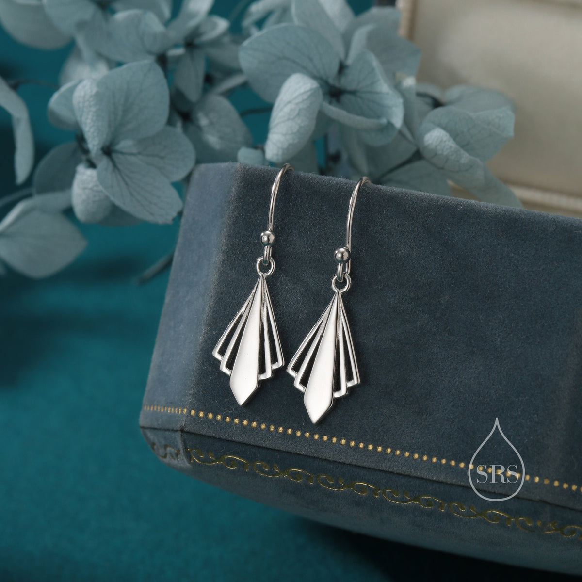 Art Deco Inspired Small Rhombus Drop Earrings in Sterling Silver, Silver or Gold or Rose Gold, Delicate Triangle Rhombus Earrings