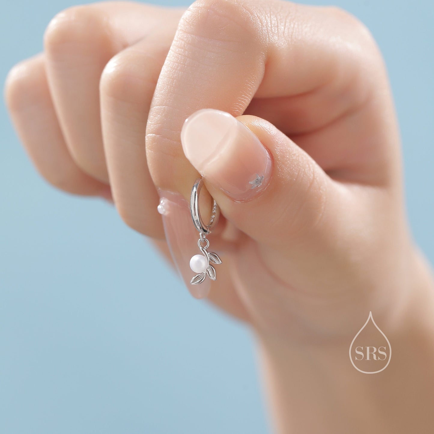 Tiny Leaf and Natural Pearl Huggie Hoop Earrings in Sterling Silver, Silver or Gold or Rose Gold, Genuine Freshwater Pearl Leaf Hoops