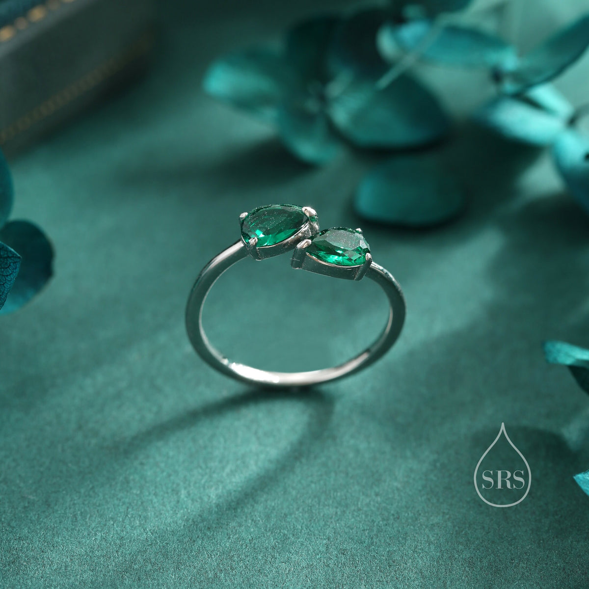 Toi et Moi Pear Cut Emerald Green CZ Open Ring in Sterling Silver, Adjustable Size, Green Cubic Zirconia Double Stone Ring, Pear Cut Ring