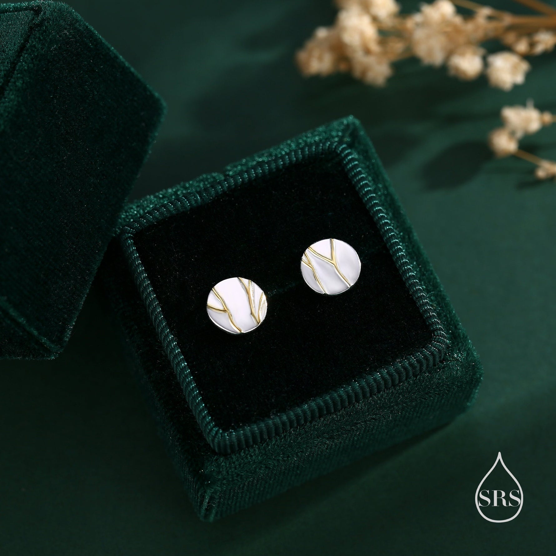 Japanese Kintsugi Inspired Disk Stud Earrings in Sterling Silver, Kintsugi - Art of Embracing of the Flawed or Imperfect