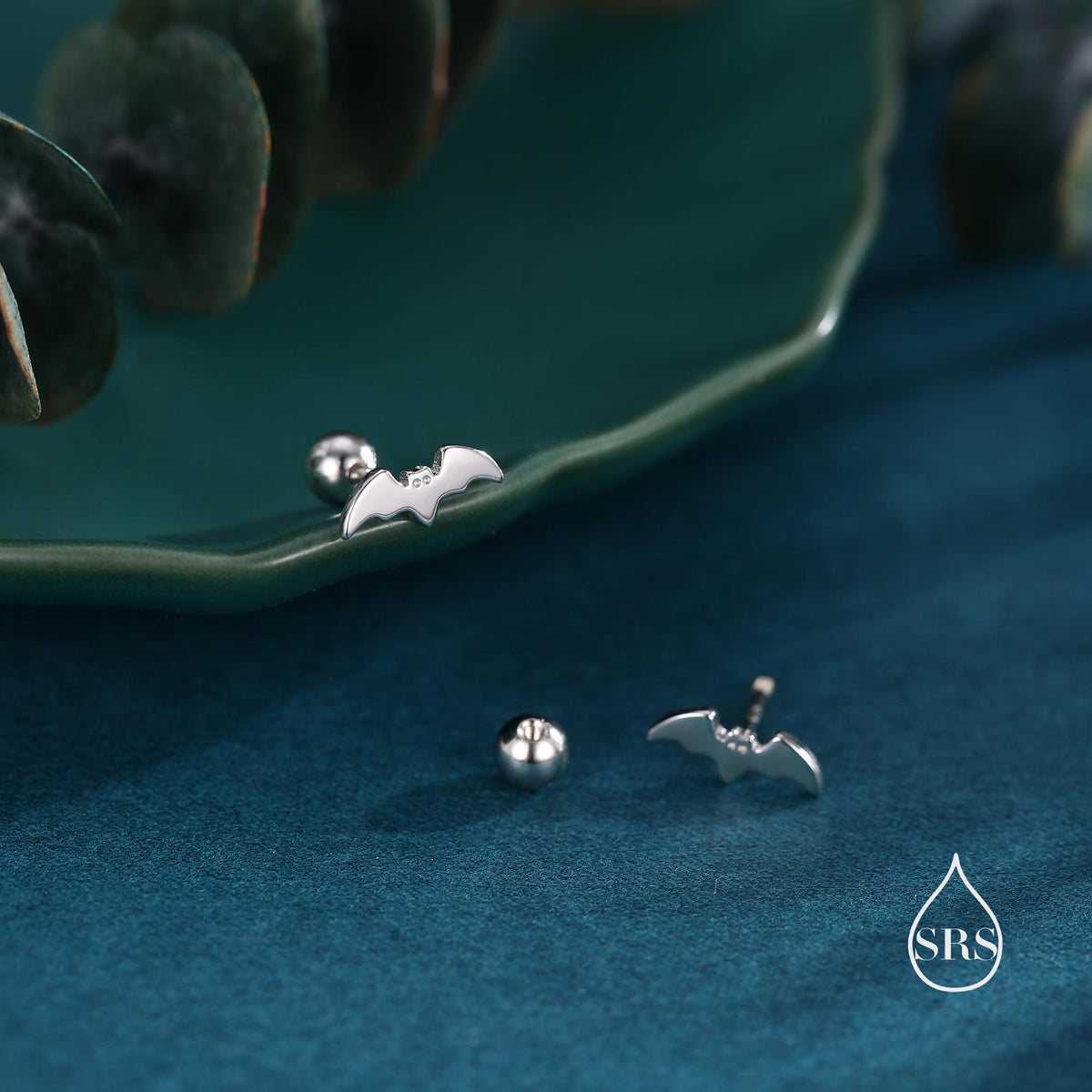 Tiny Bat Screw Back/Flat Back/ Stud Earrings in Sterling Silver, Silver or Gold or Rose Gold, Simple Bat Earrings, Stacking Earrings, Animal Earrings