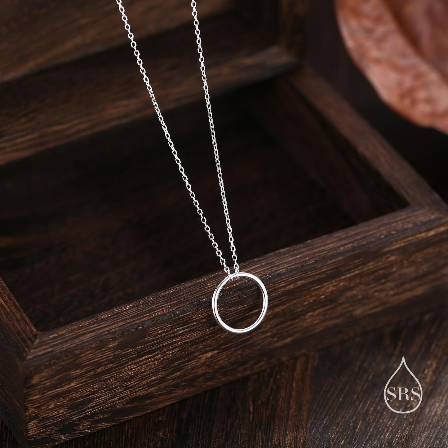 Minimal Skinny Circle Pendant Necklace in Sterling Silver, Silver or Gold or Rose Gold, Delicate  Circle Geometric Necklace