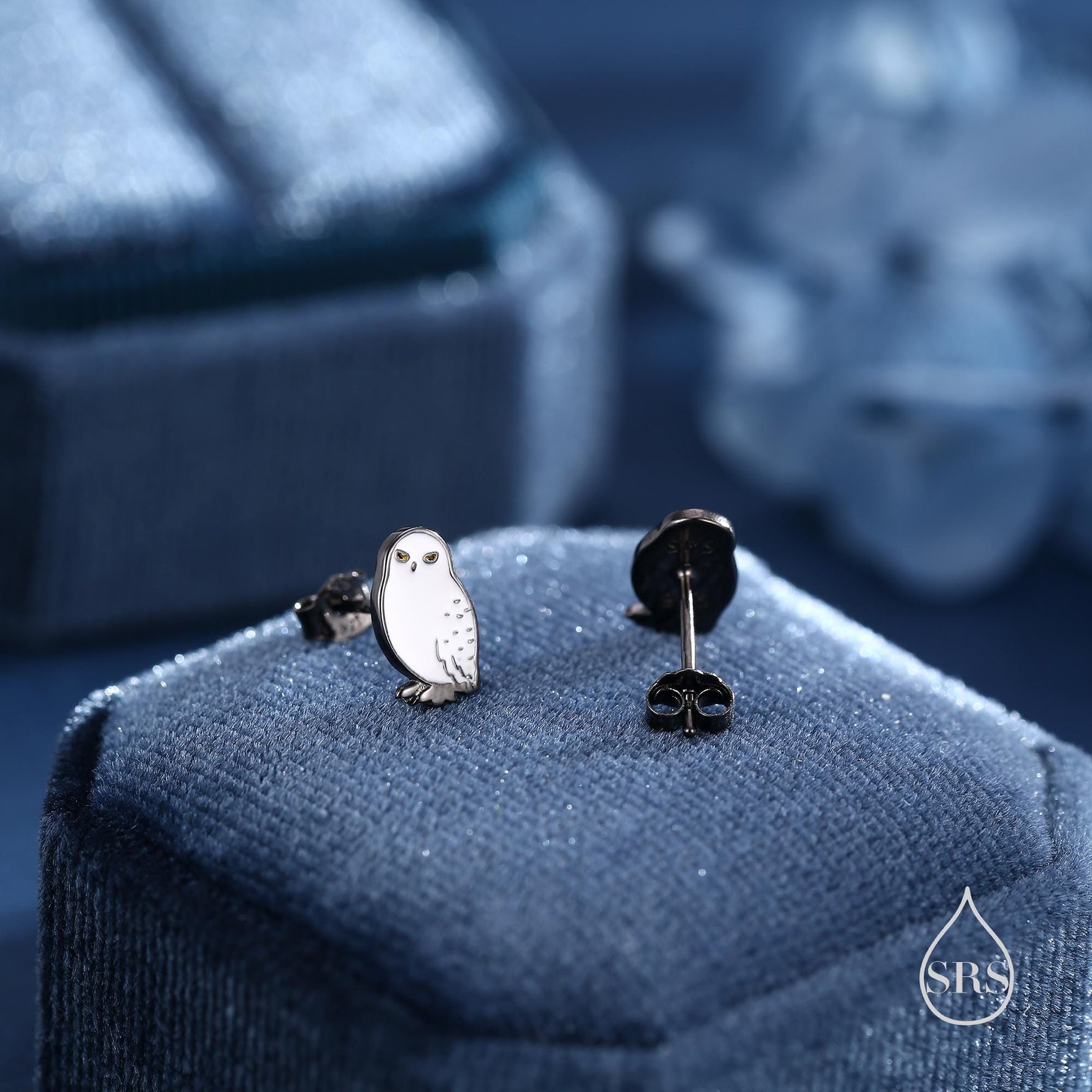 Sterling Silver Snowy Owl Bird Stud Earrings, Black Rhodium Coated Owl Bird Earrings, Nature Inspired Animal Earrings, Owl Stud