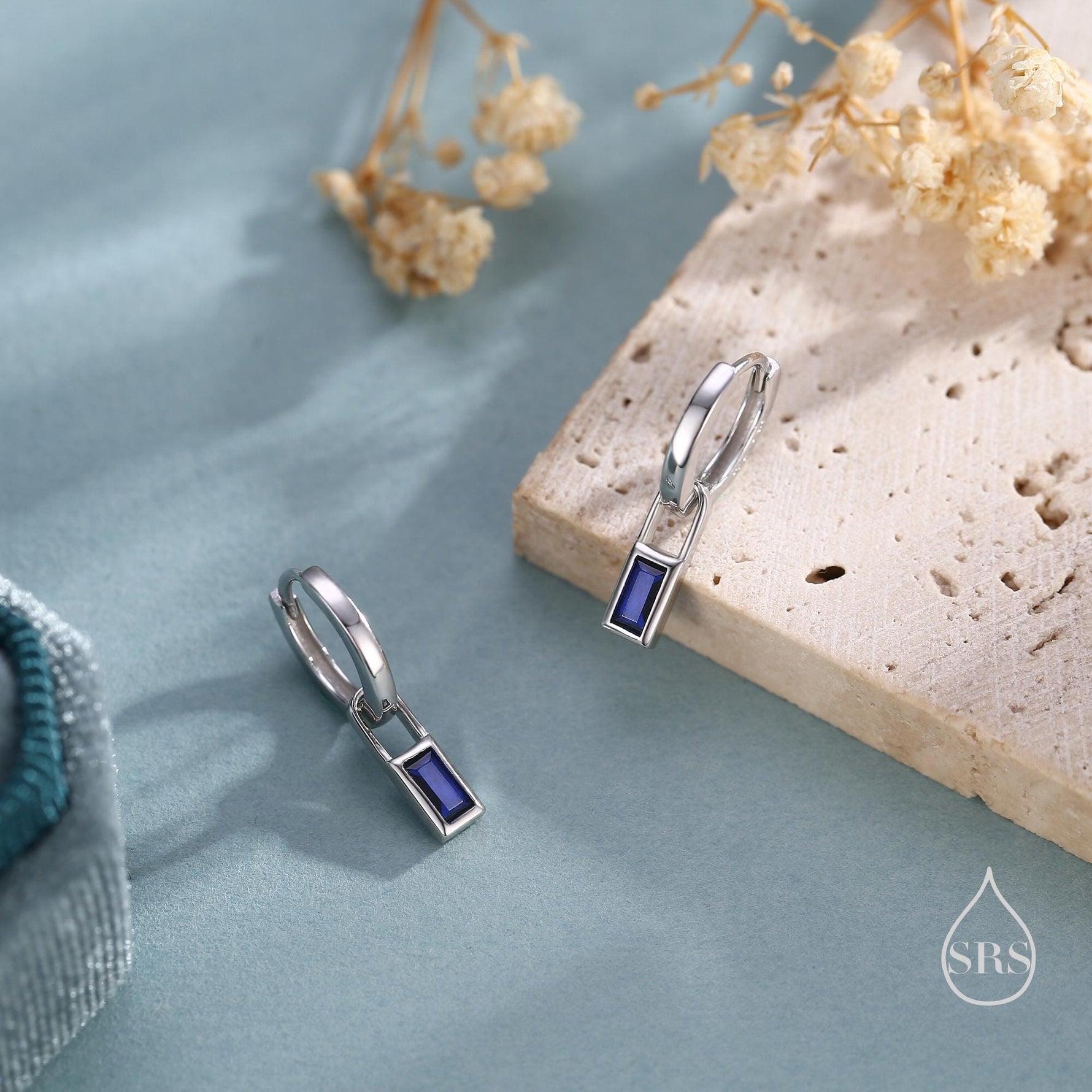 Sapphire Blue Baguette CZ Huggie Hoop in Sterling Silver, Silver or Gold, Minimalist Simple Hoop Earrings, Detachable and Interchangeable